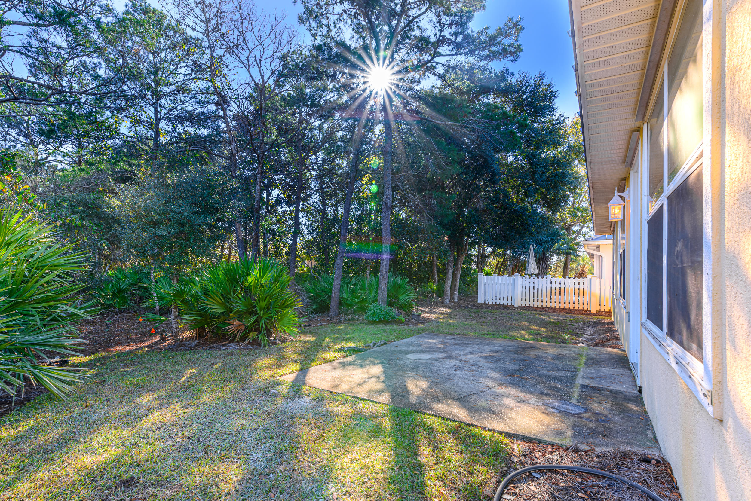 MARAVILLA COTTAGES - Residential