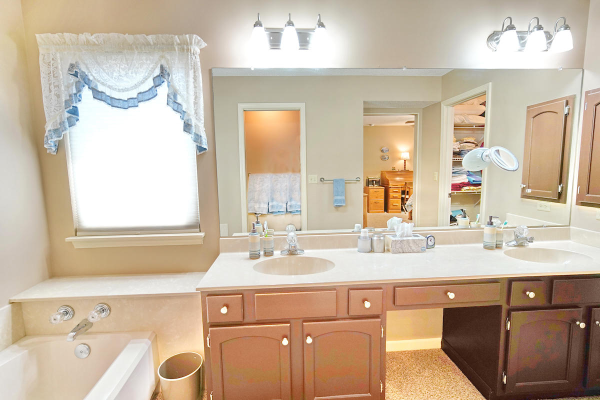 CEDAR RIDGE PH 11A - Residential