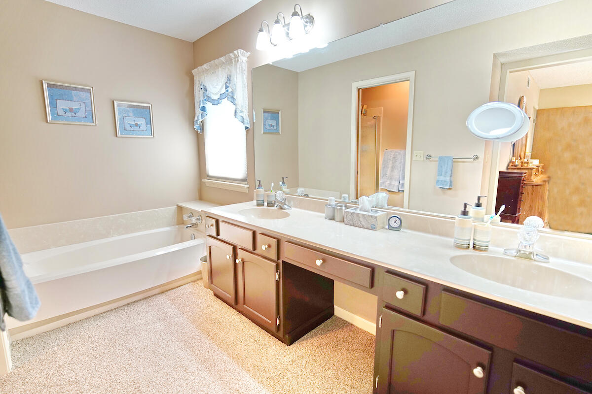 CEDAR RIDGE PH 11A - Residential