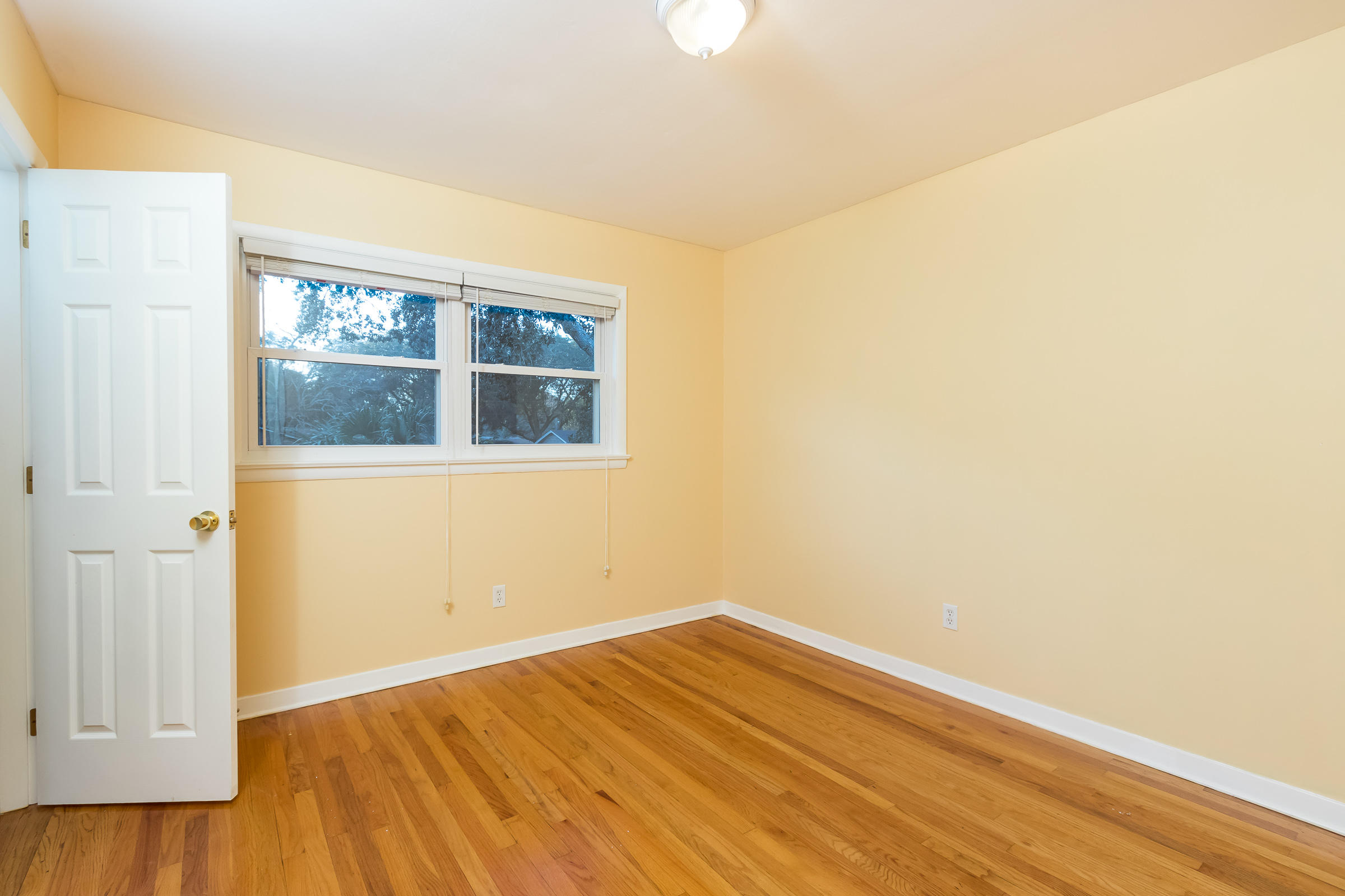 VILLA RUSS PARK - Residential