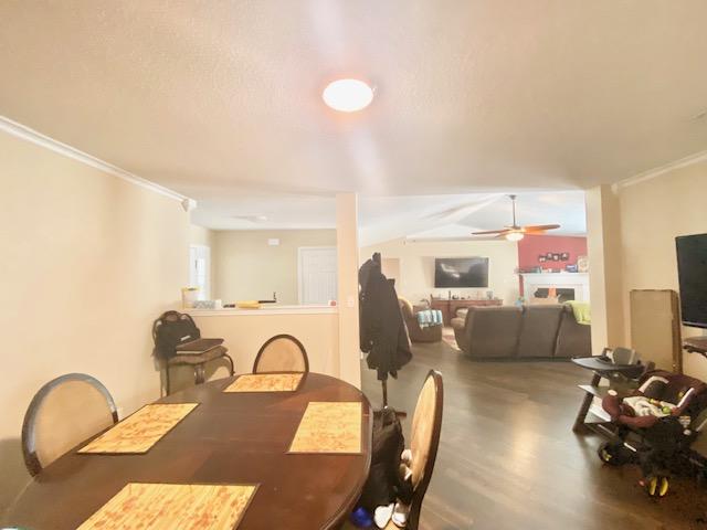 FOXWOOD ESTATES 1 - Residential Lease