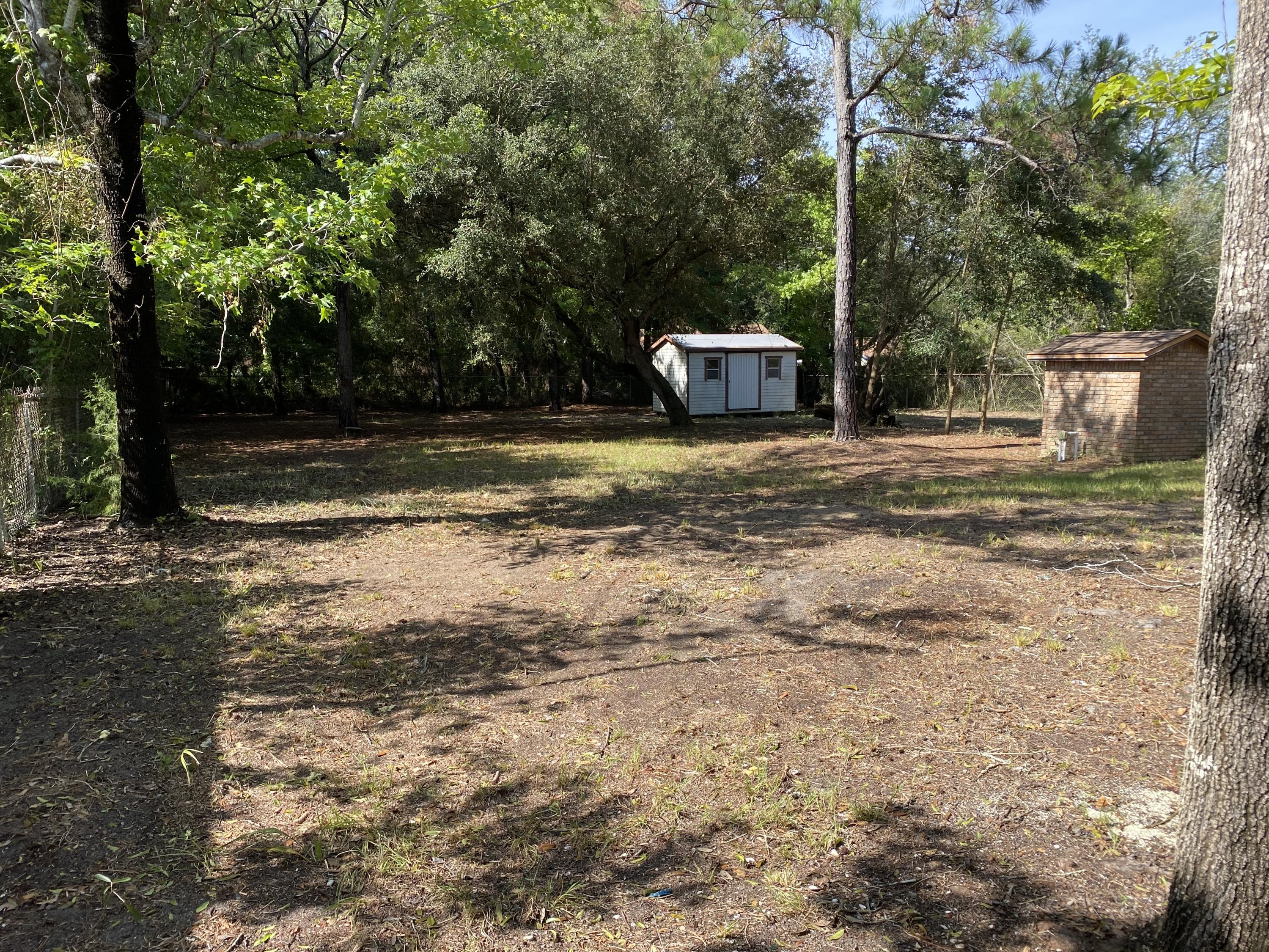 NAVARRE S/D 1ST ADDN - Residential