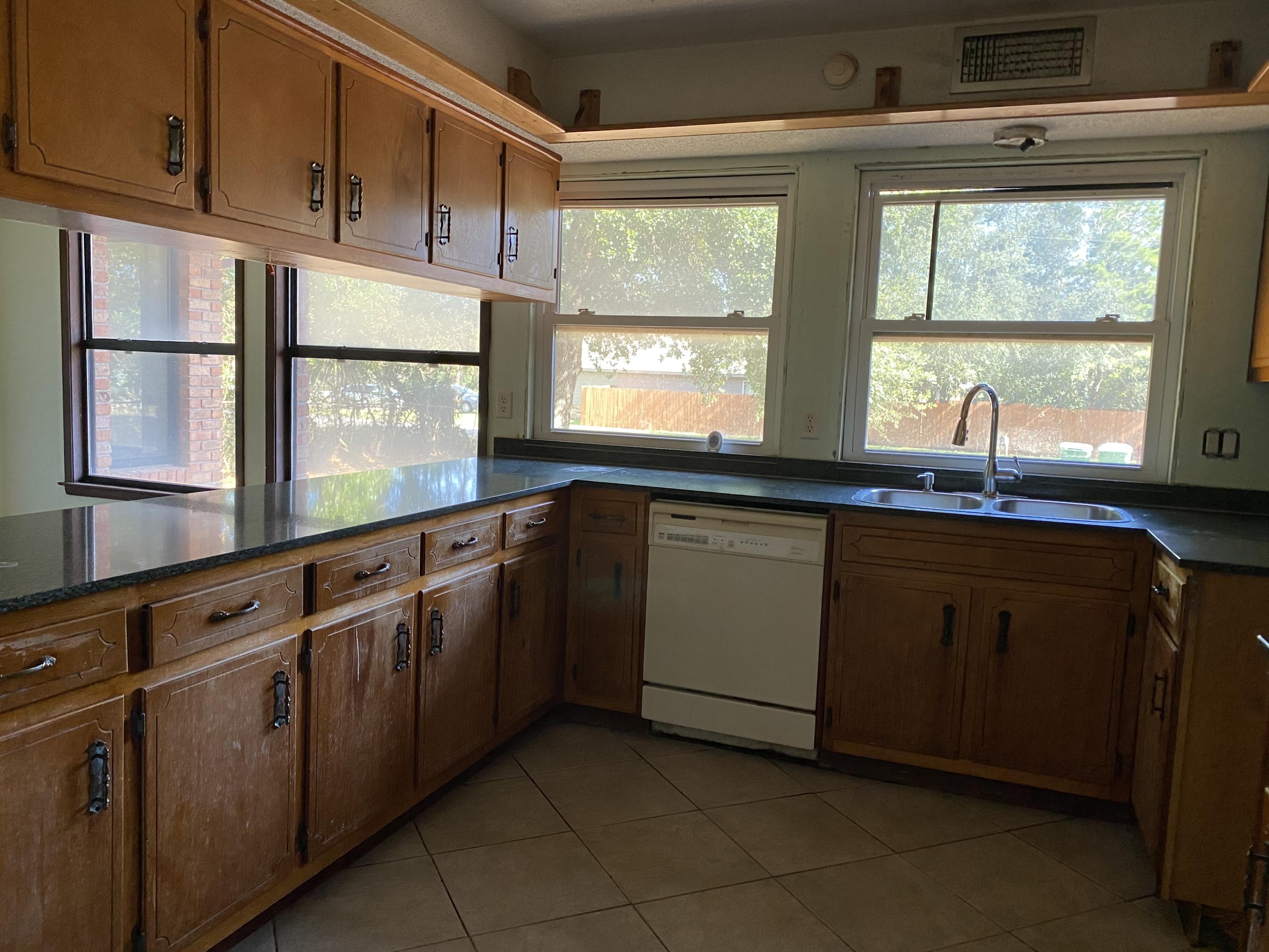 NAVARRE S/D 1ST ADDN - Residential