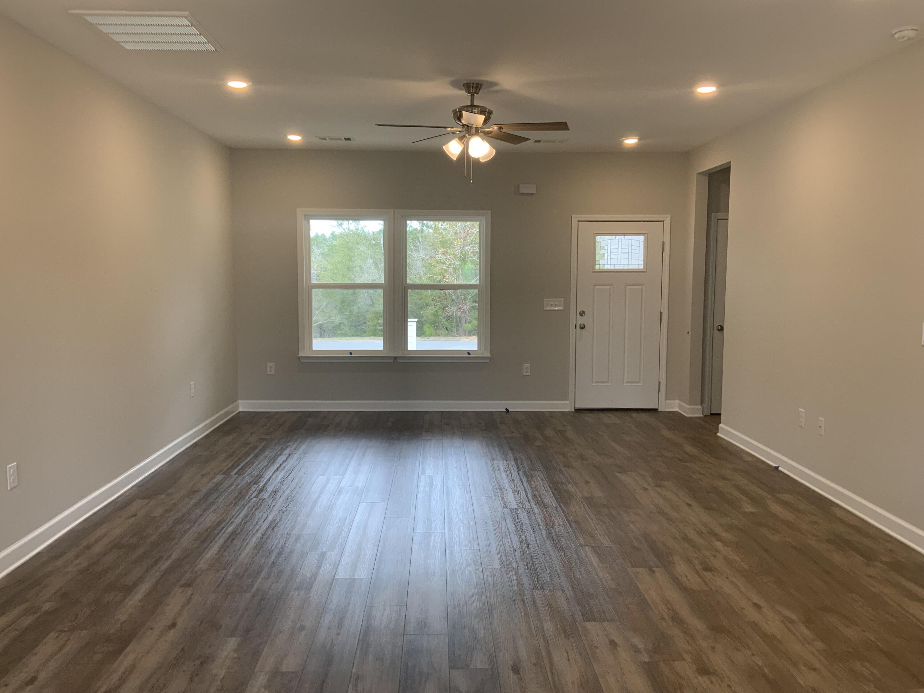 VALLEY VIEW SOUTH - Residential