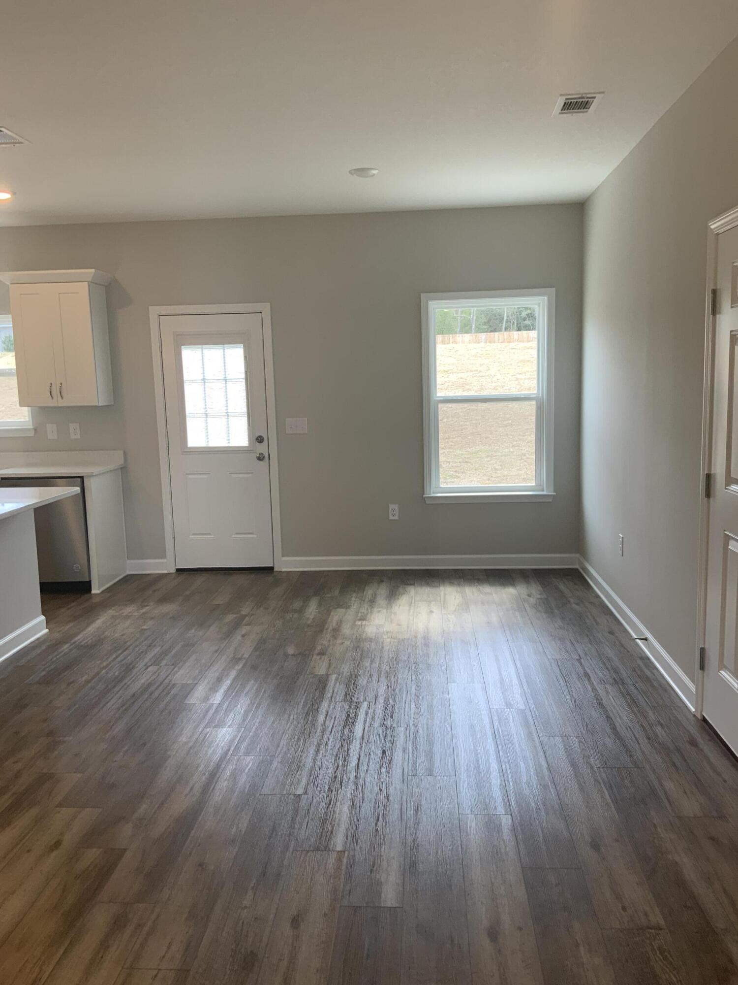 VALLEY VIEW SOUTH - Residential