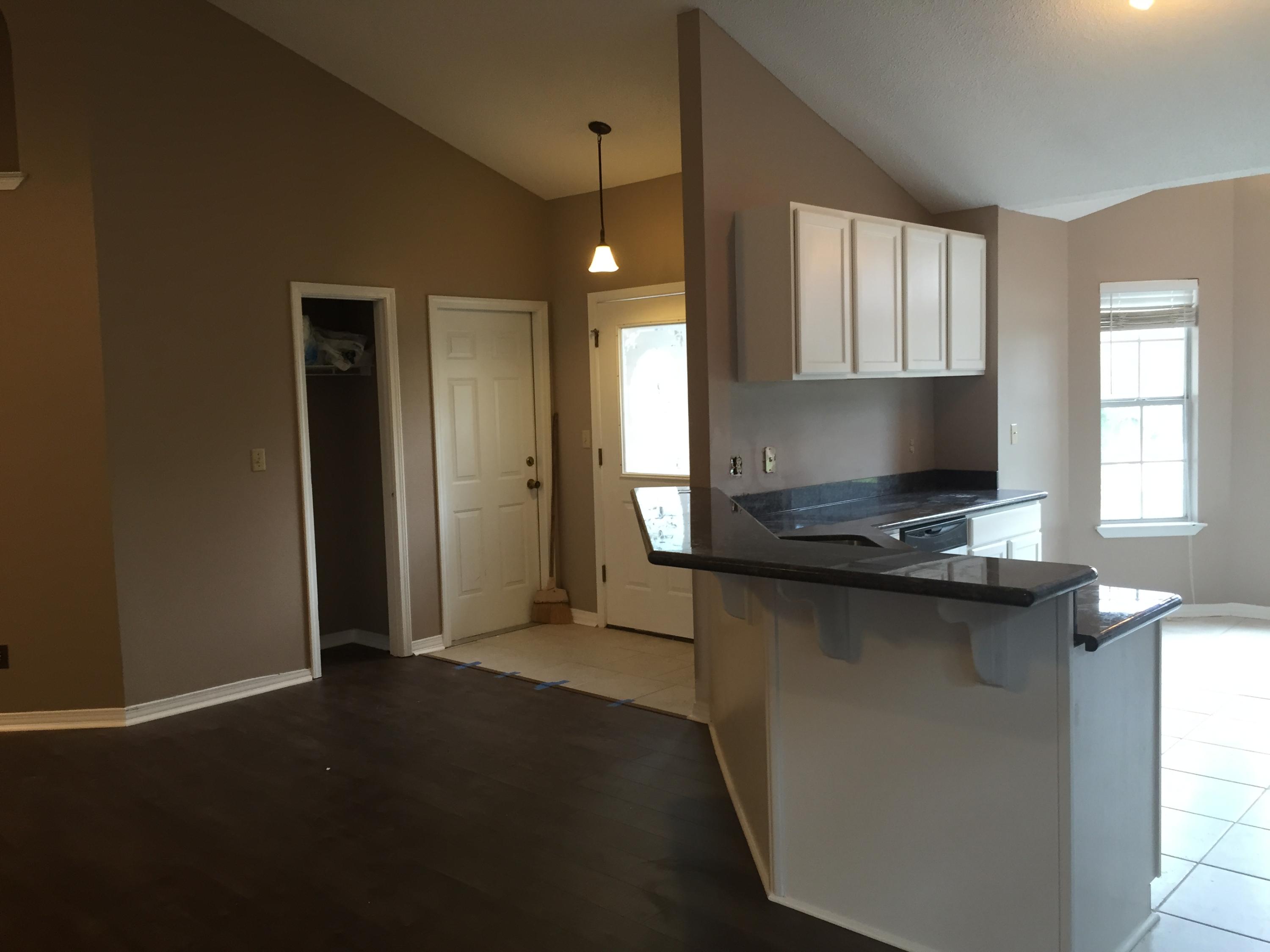 COUNTRY BREEZE ESTATES - Residential