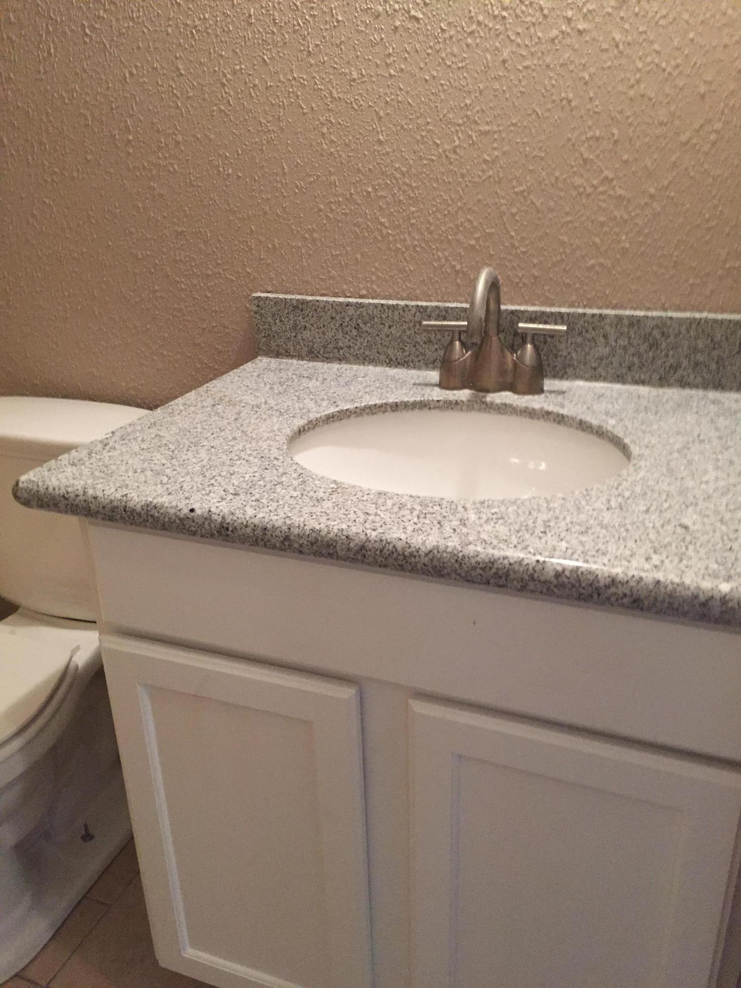 COUNTRY BREEZE ESTATES - Residential