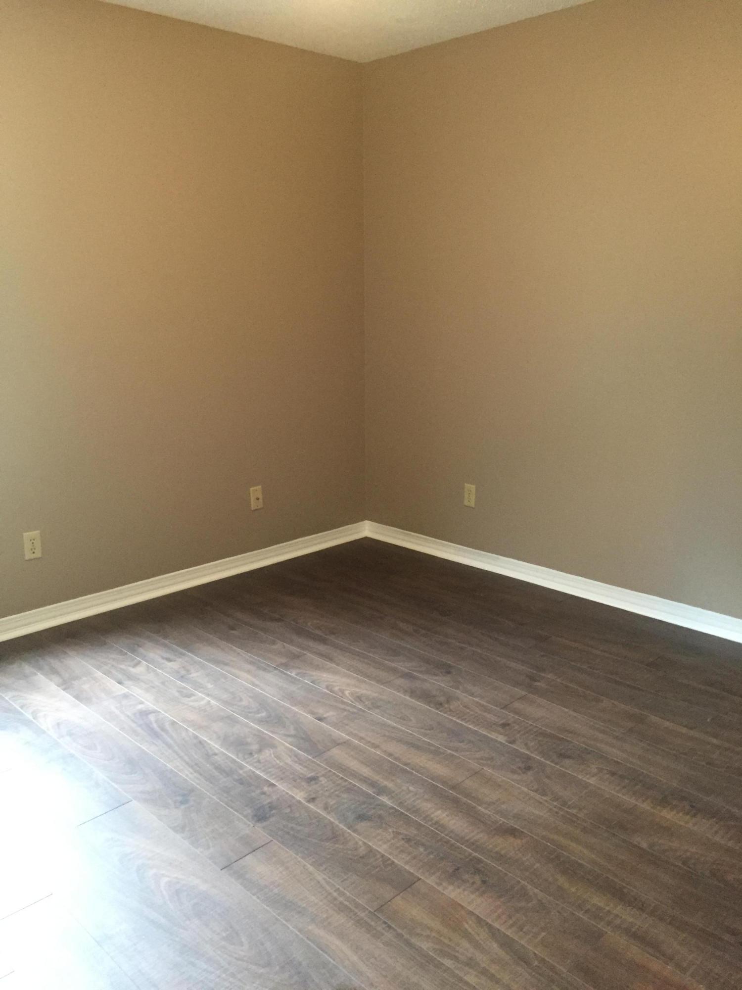 COUNTRY BREEZE ESTATES - Residential