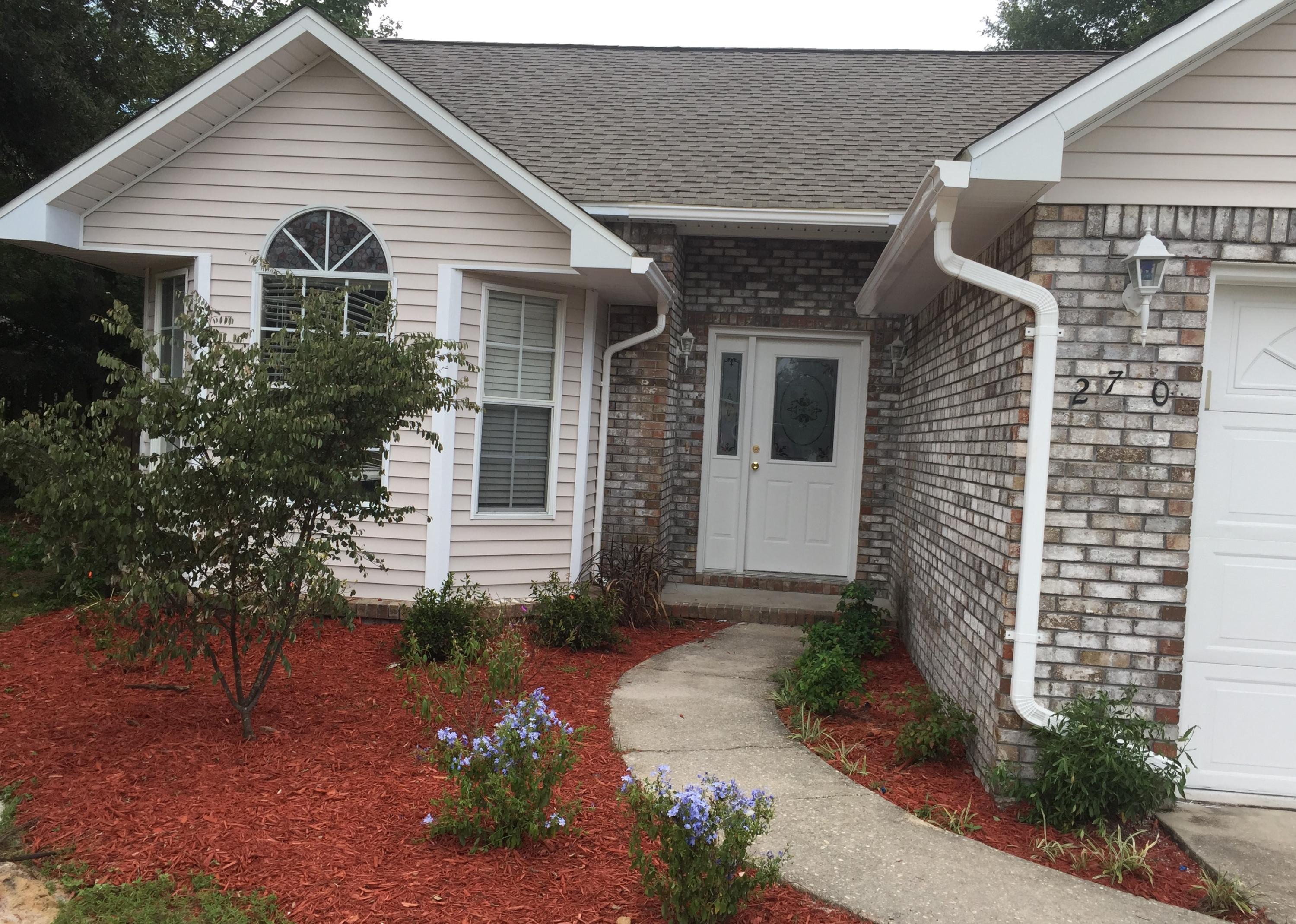 COUNTRY BREEZE ESTATES - Residential