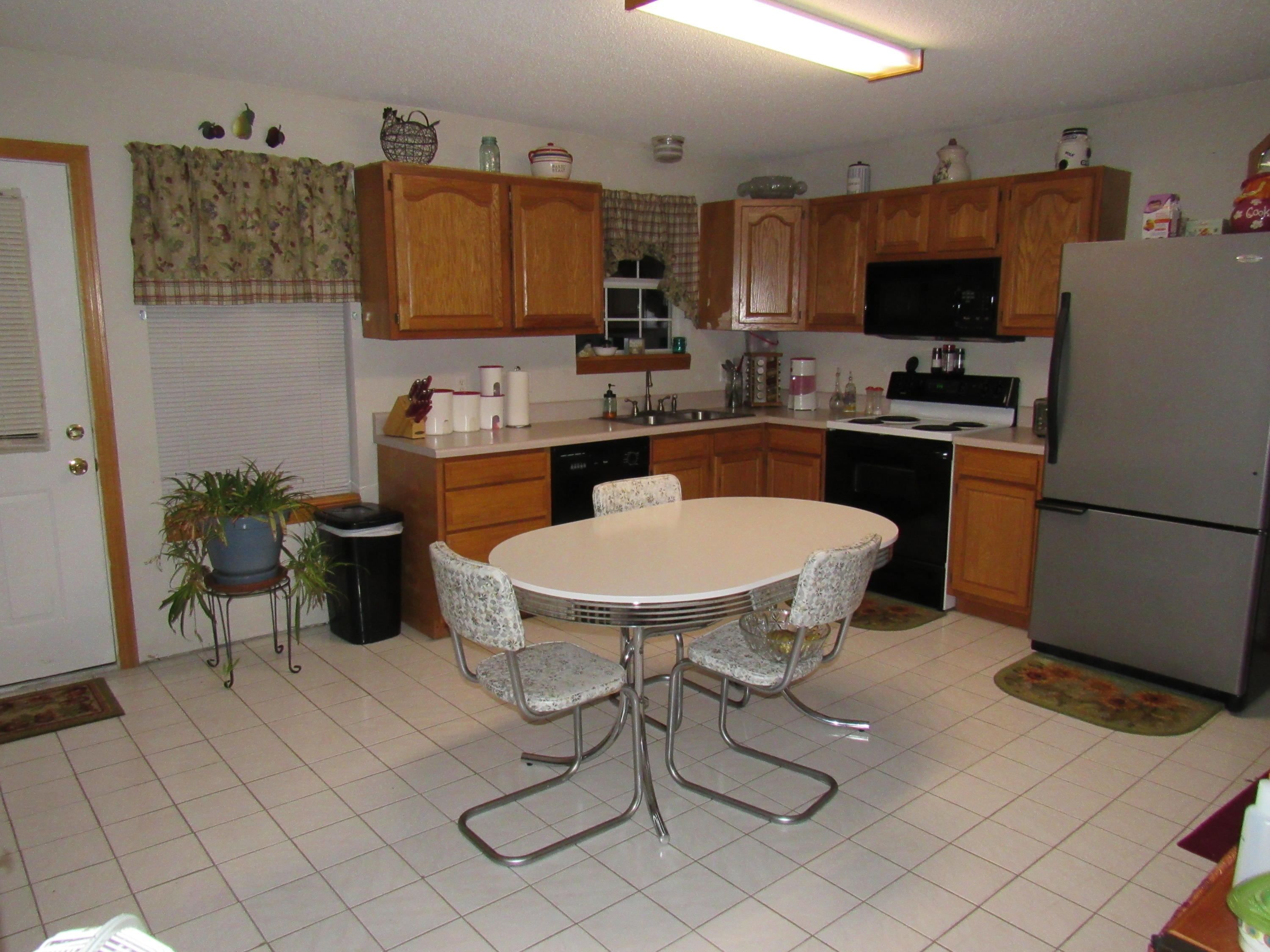 CLEAR CREEK ESTATES - Residential