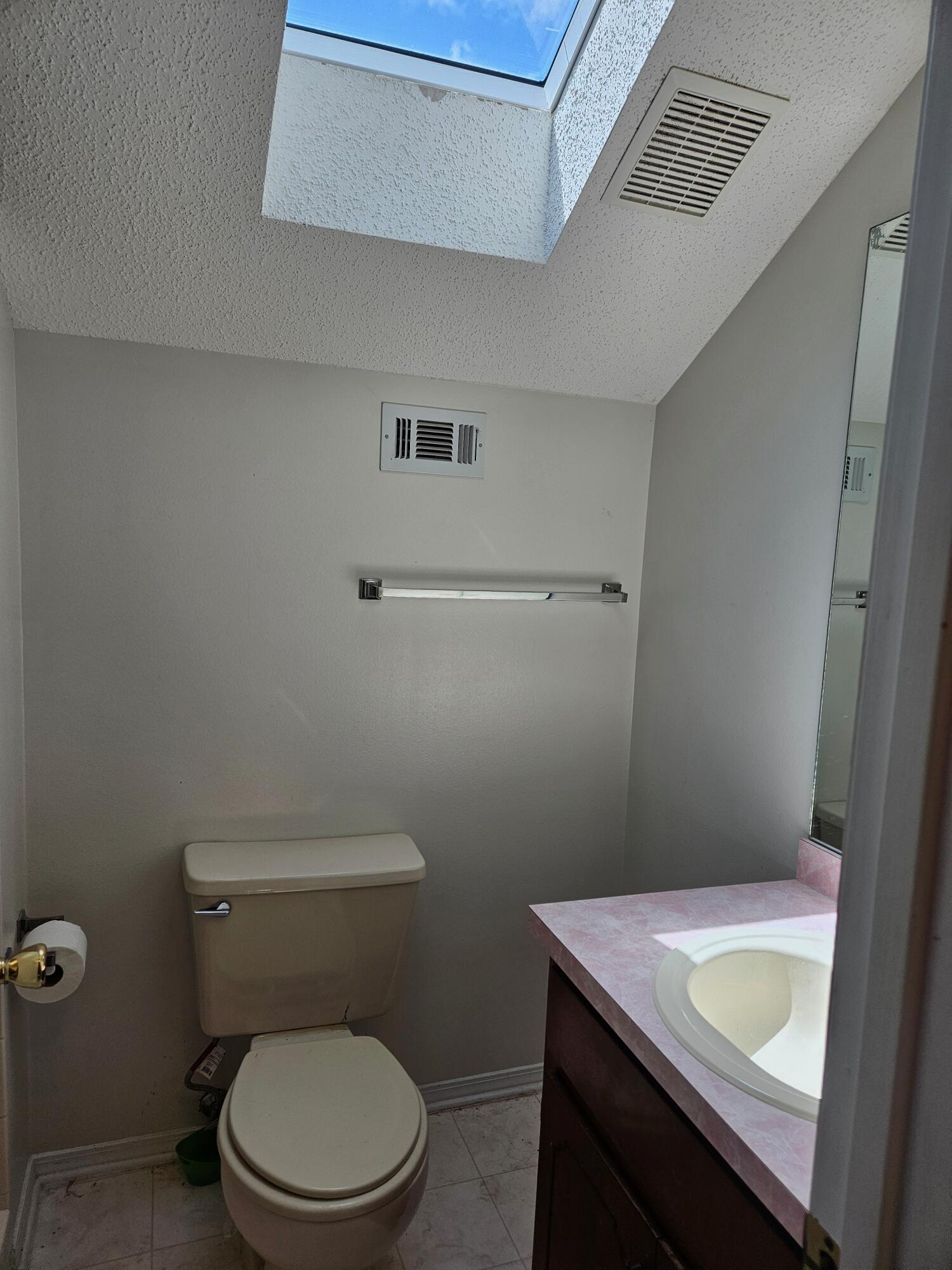 PATRICIAS PLACE - Residential