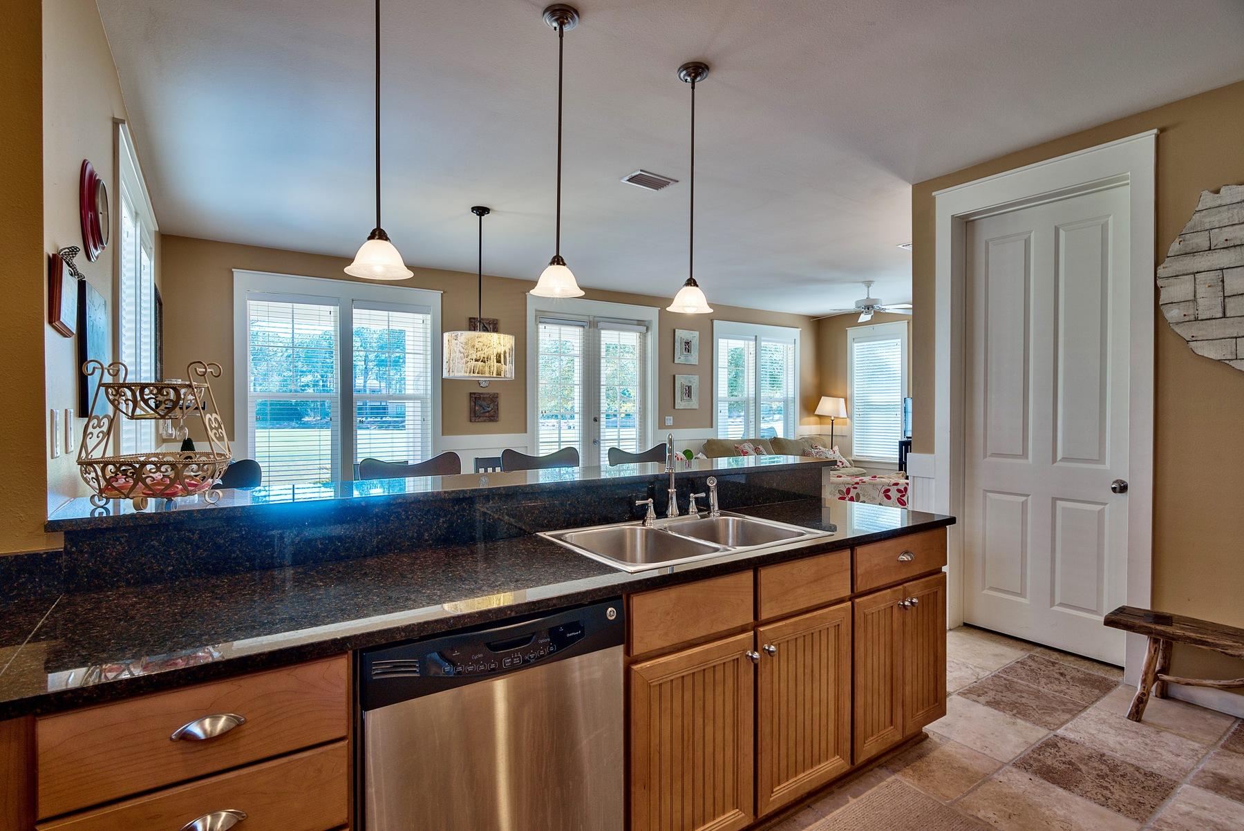 LAUREL GROVE - Residential