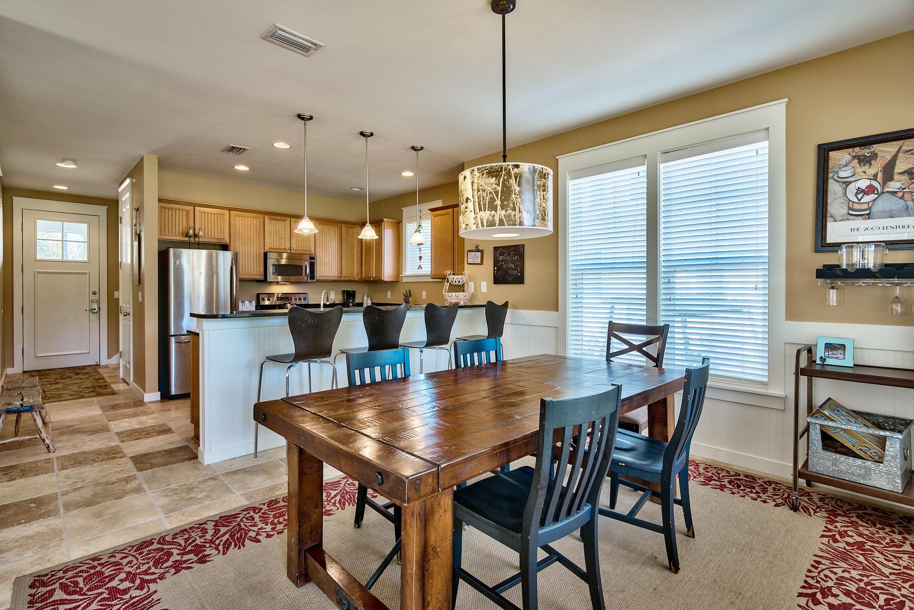 LAUREL GROVE - Residential