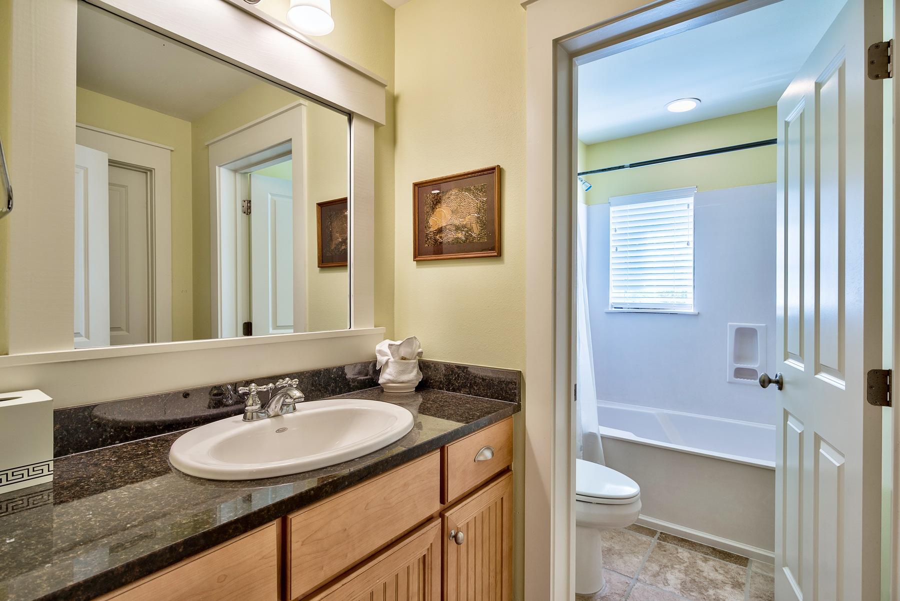 LAUREL GROVE - Residential