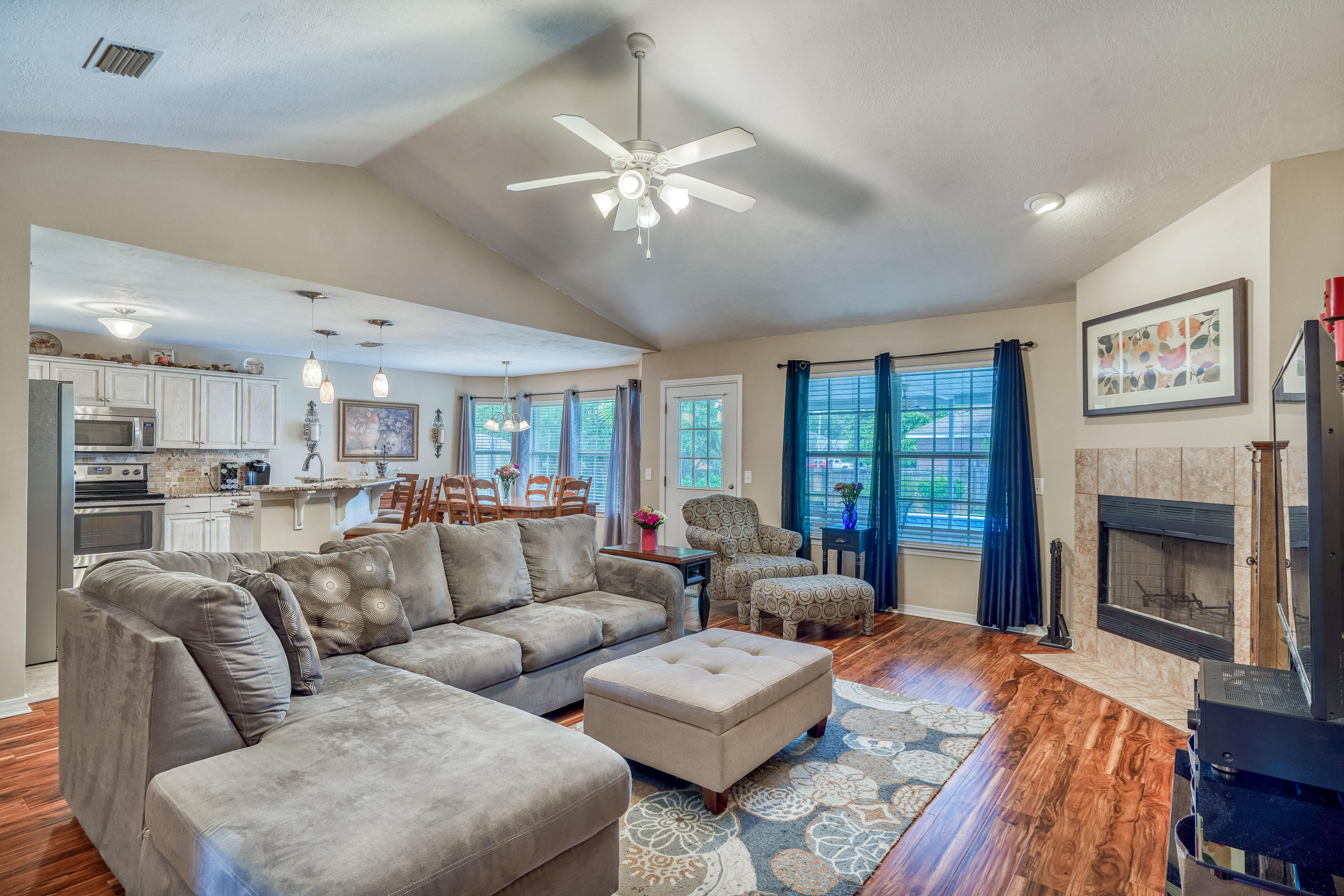 PALMETTO RIDGE - Residential