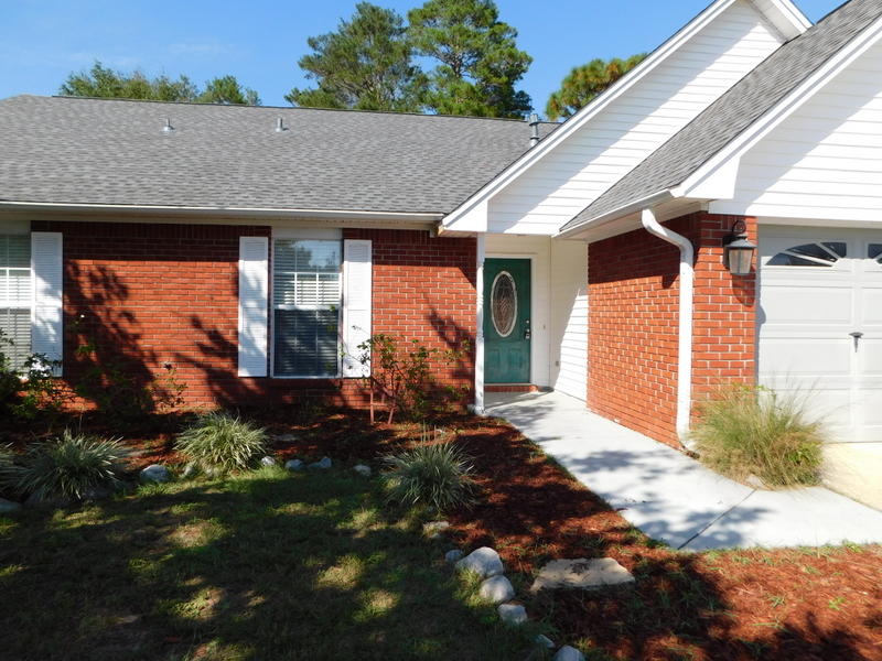 COLLEGE OAKS - Residential