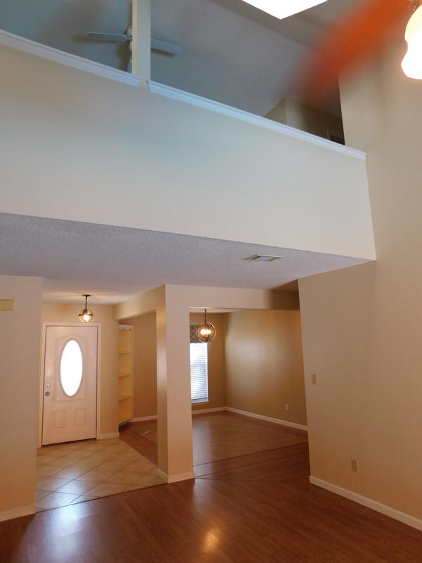 COLLEGE OAKS - Residential