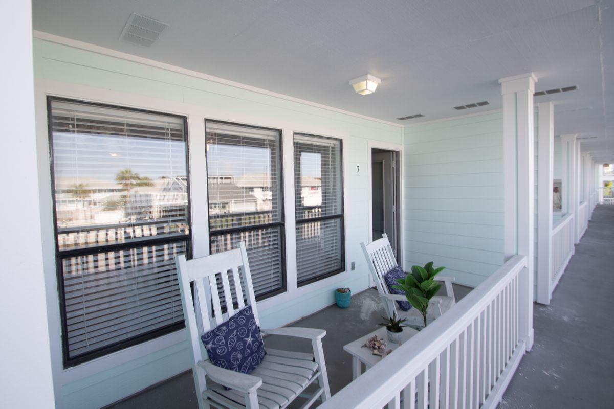 SOUTHWIND 3 CONDO - Residential