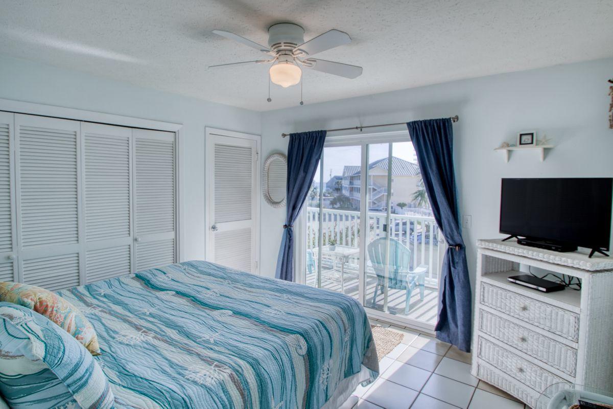 SOUTHWIND 3 CONDO - Residential