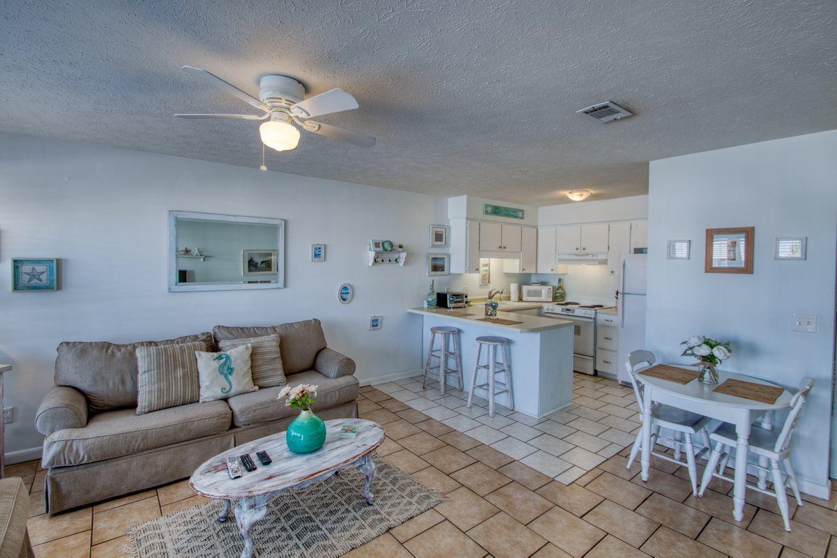 SOUTHWIND 3 CONDO - Residential