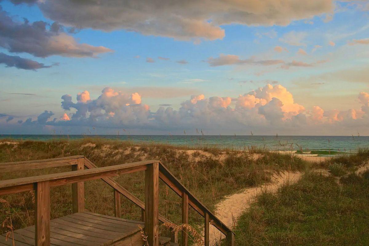 SOUTHWIND 3 CONDO - Residential