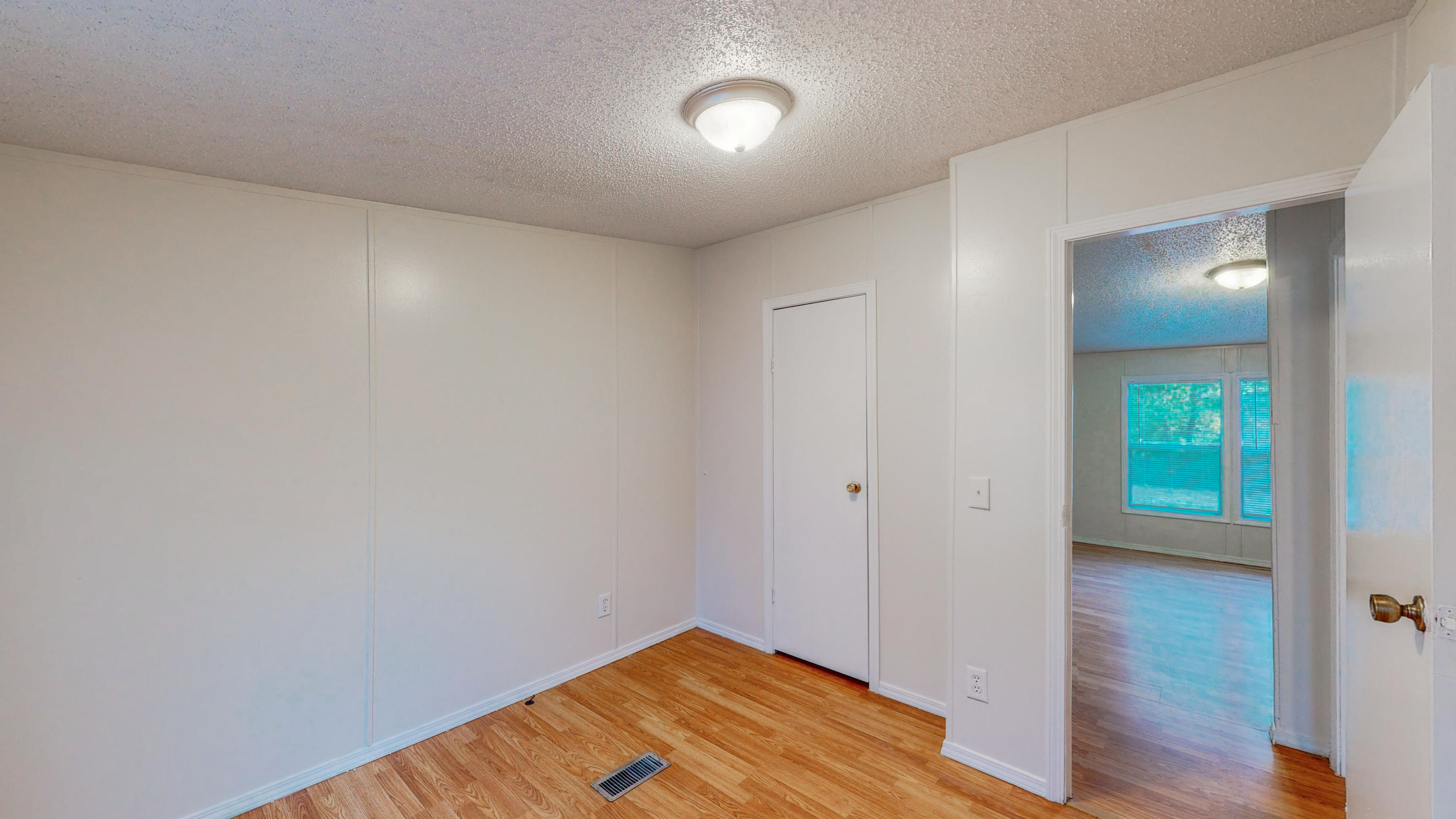 CRESTVIEW - Residential