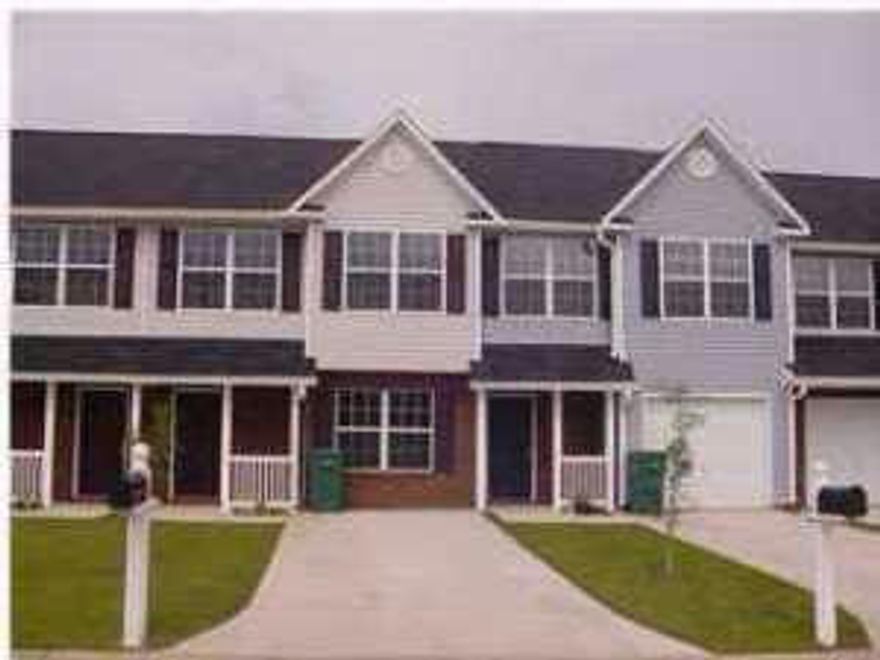 $50 MILITARY DISCOUNT! AVAILABLE NOW!  Great 2 bed / 2 bath townhouse in the heart of Crestview just waiting for you. The ground floor features brand new LVP flooring and paint.  The large kitchen flows nicely to the family room and offers a 1/2 bath.  Upstairs you will found an owner's suite with private en-suite bath, two large guest bedrooms, and a shared hall bath.  This one is very nice and priced to go!NO smoking. 600 minimum FICO credit score required in addition to meeting rental criteria. Pets allowed upon approval with a non-refundable pet fee and with a Petscreening.com report. NO CATS!All applicants are required to complete an application on https://onefamilypropertyservices.petscreening.com/regardless of if they own a pet or not.