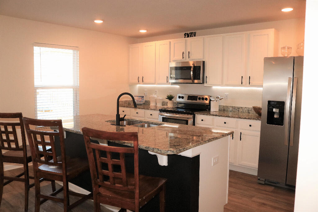 Redstone Commons - Residential