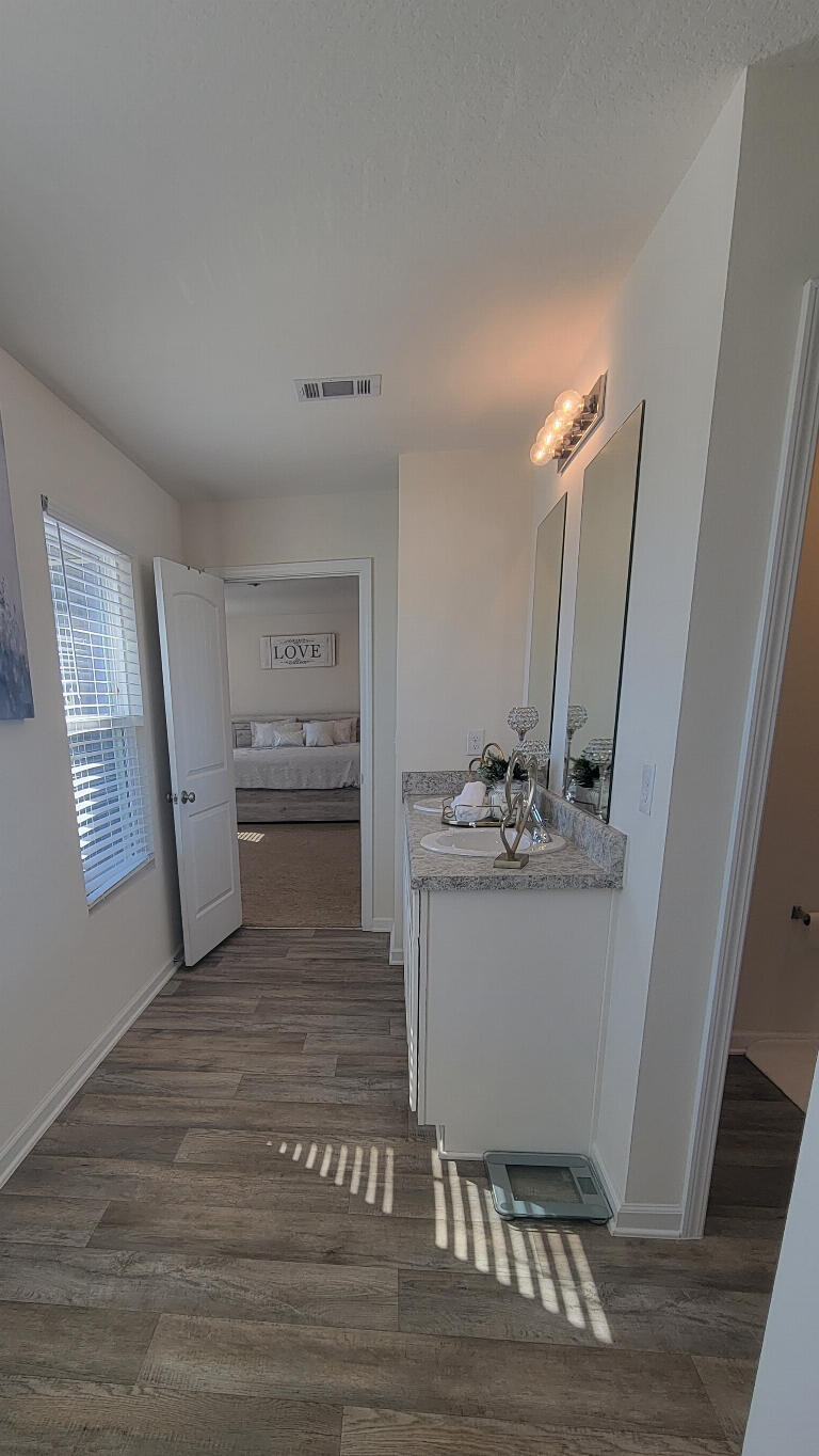 Redstone Commons - Residential