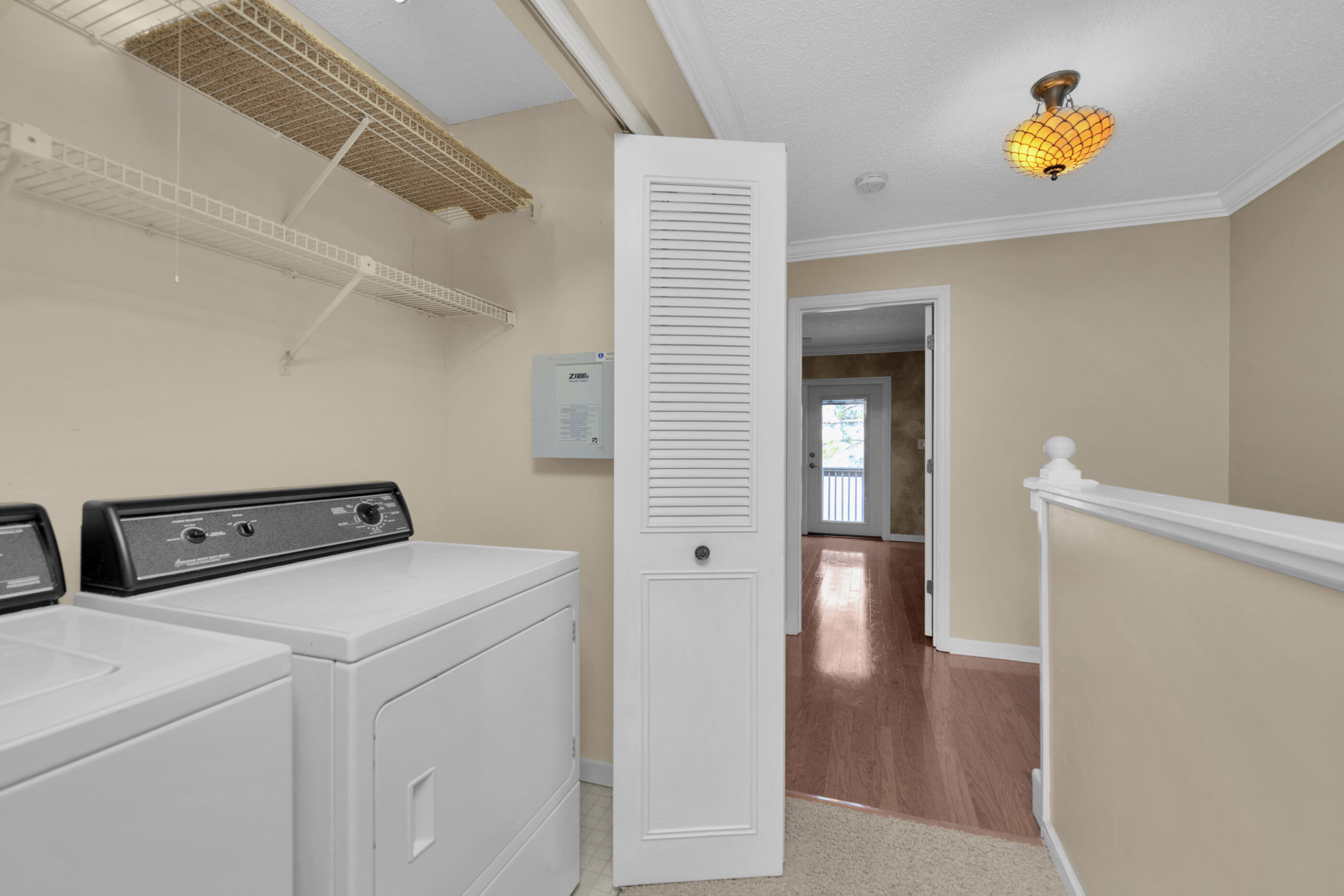 GARNIERS CAY T/H - Residential