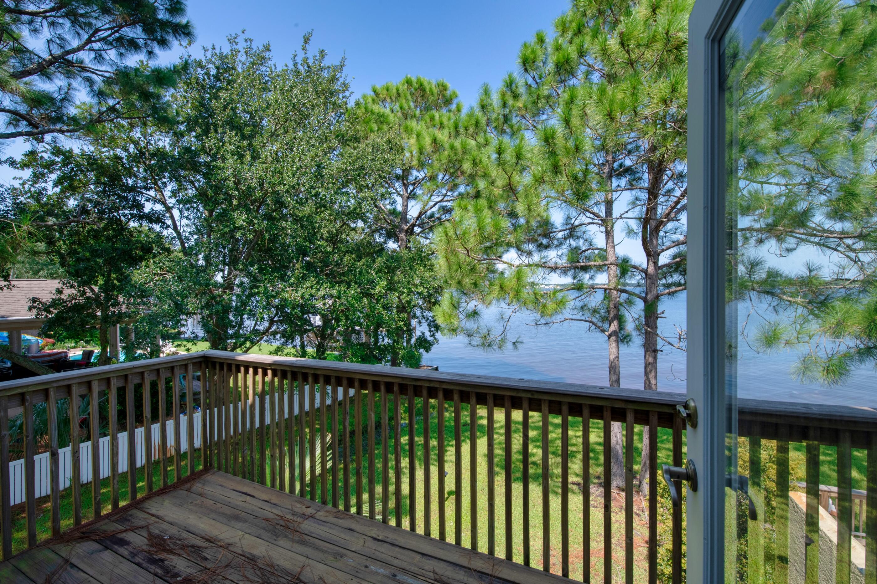 GARNIERS CAY T/H - Residential