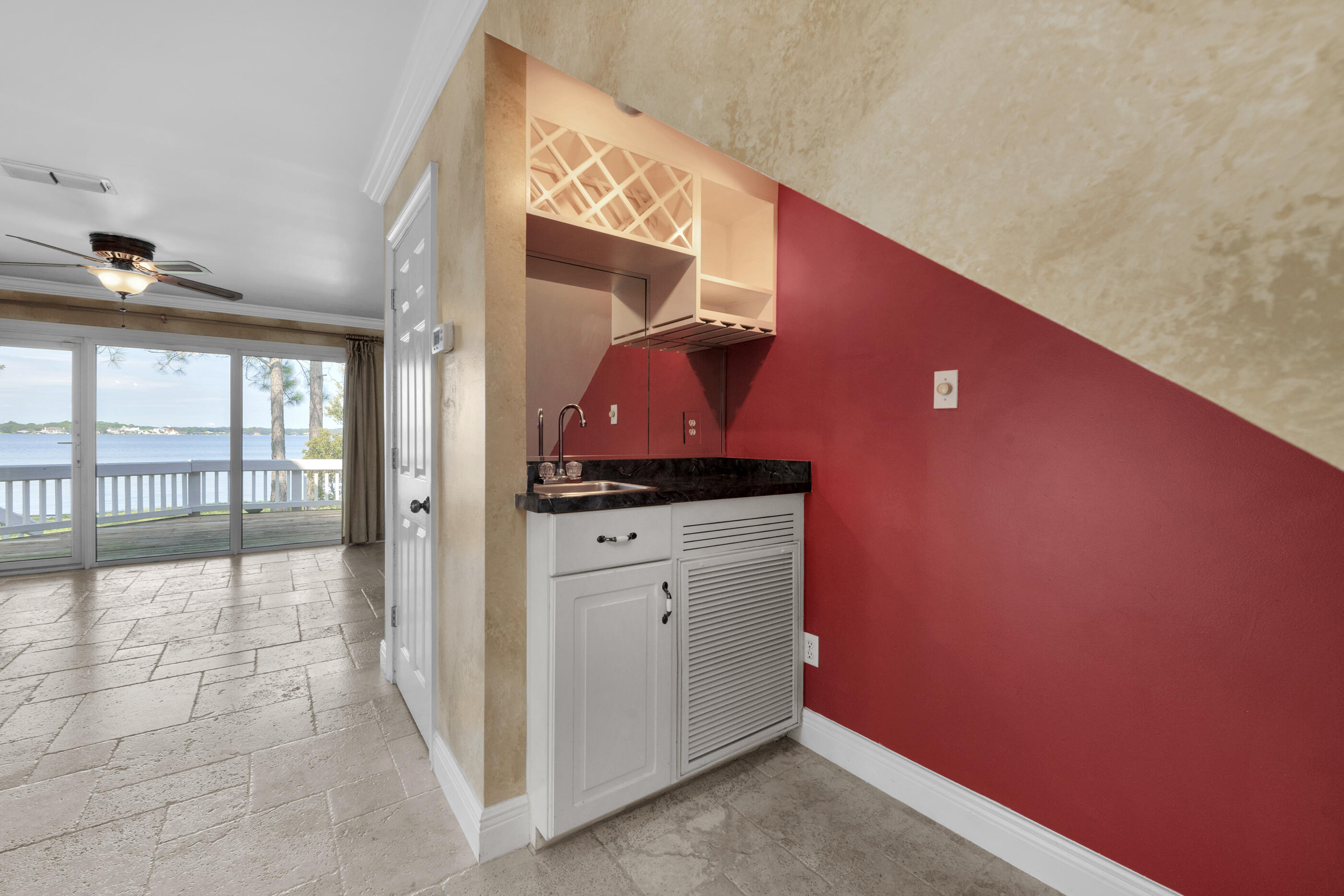 GARNIERS CAY T/H - Residential