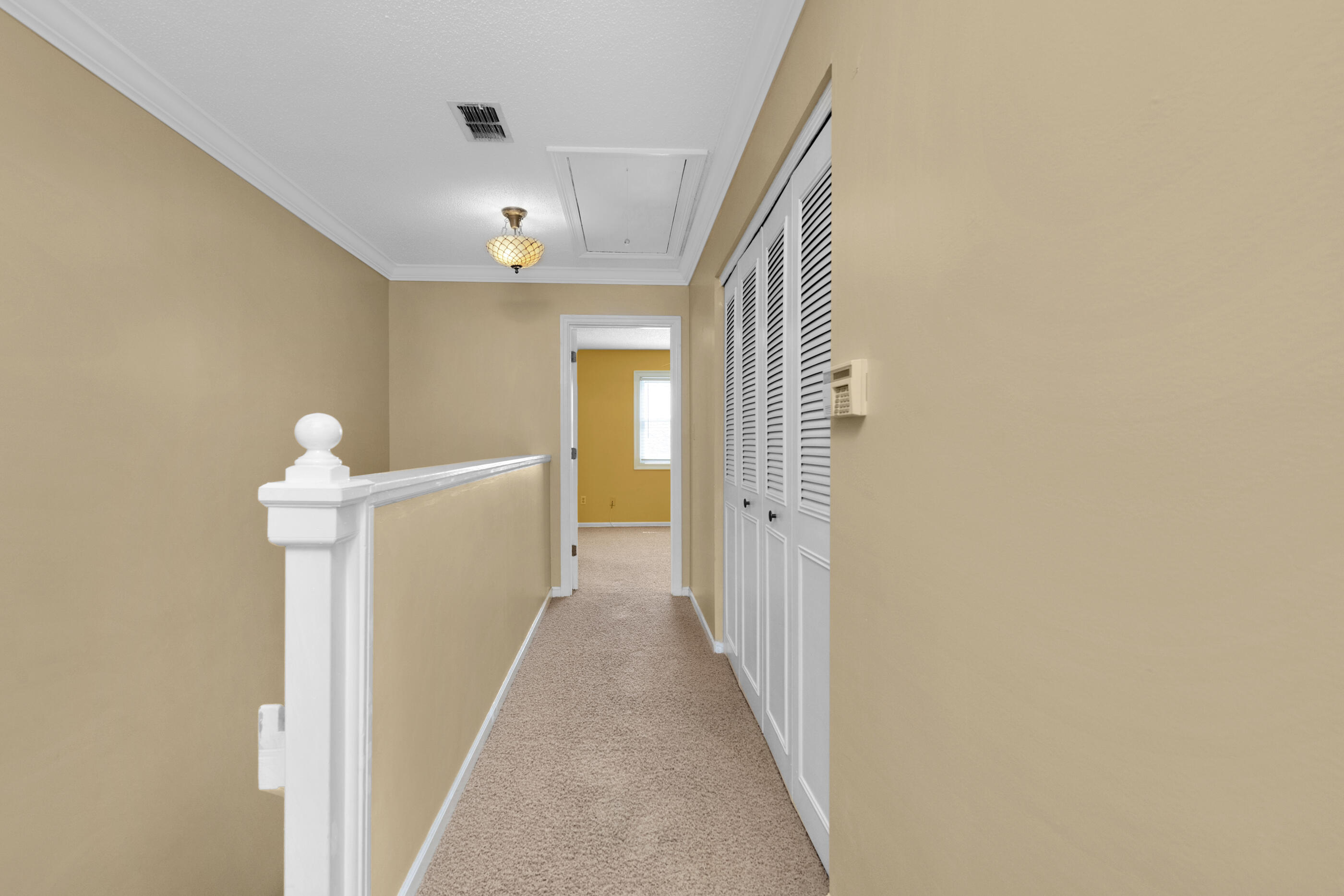 GARNIERS CAY T/H - Residential