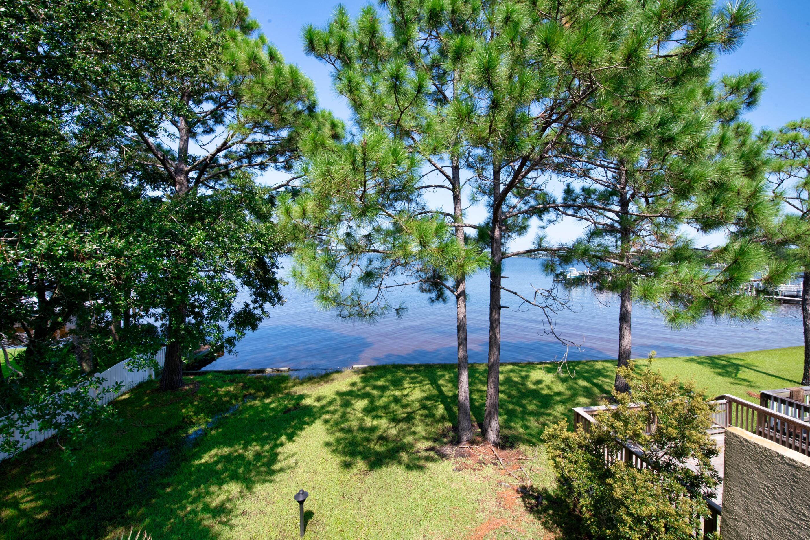 GARNIERS CAY T/H - Residential