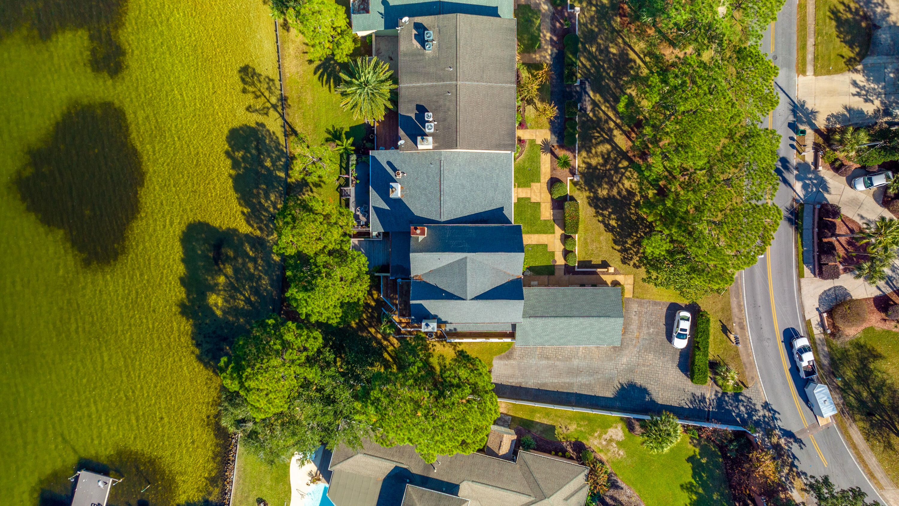 GARNIERS CAY T/H - Residential