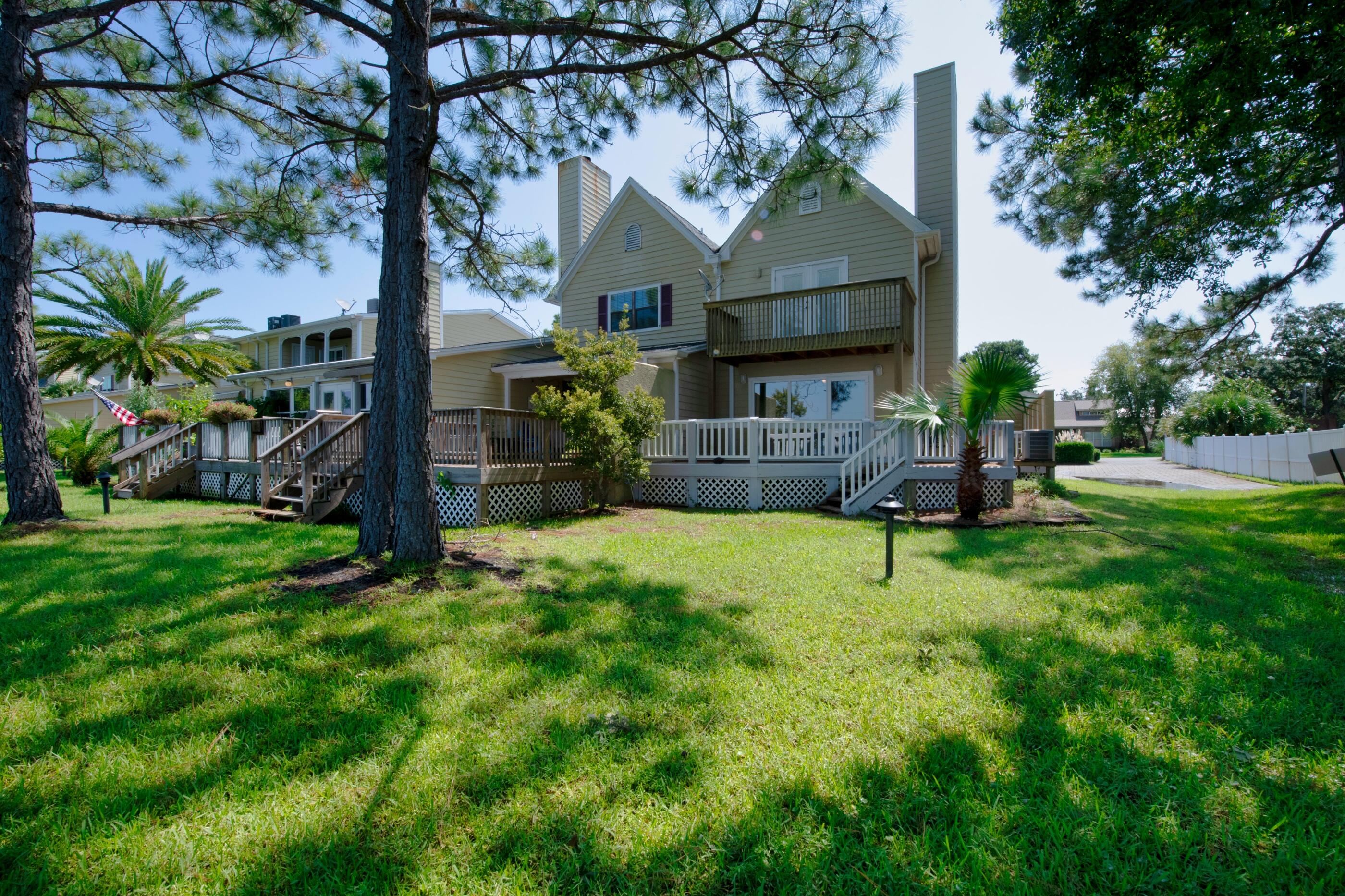 GARNIERS CAY T/H - Residential