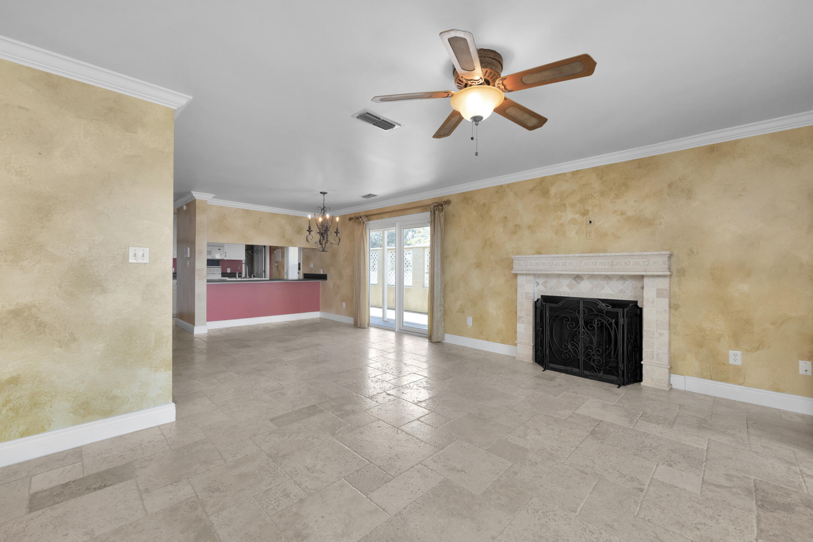 GARNIERS CAY T/H - Residential