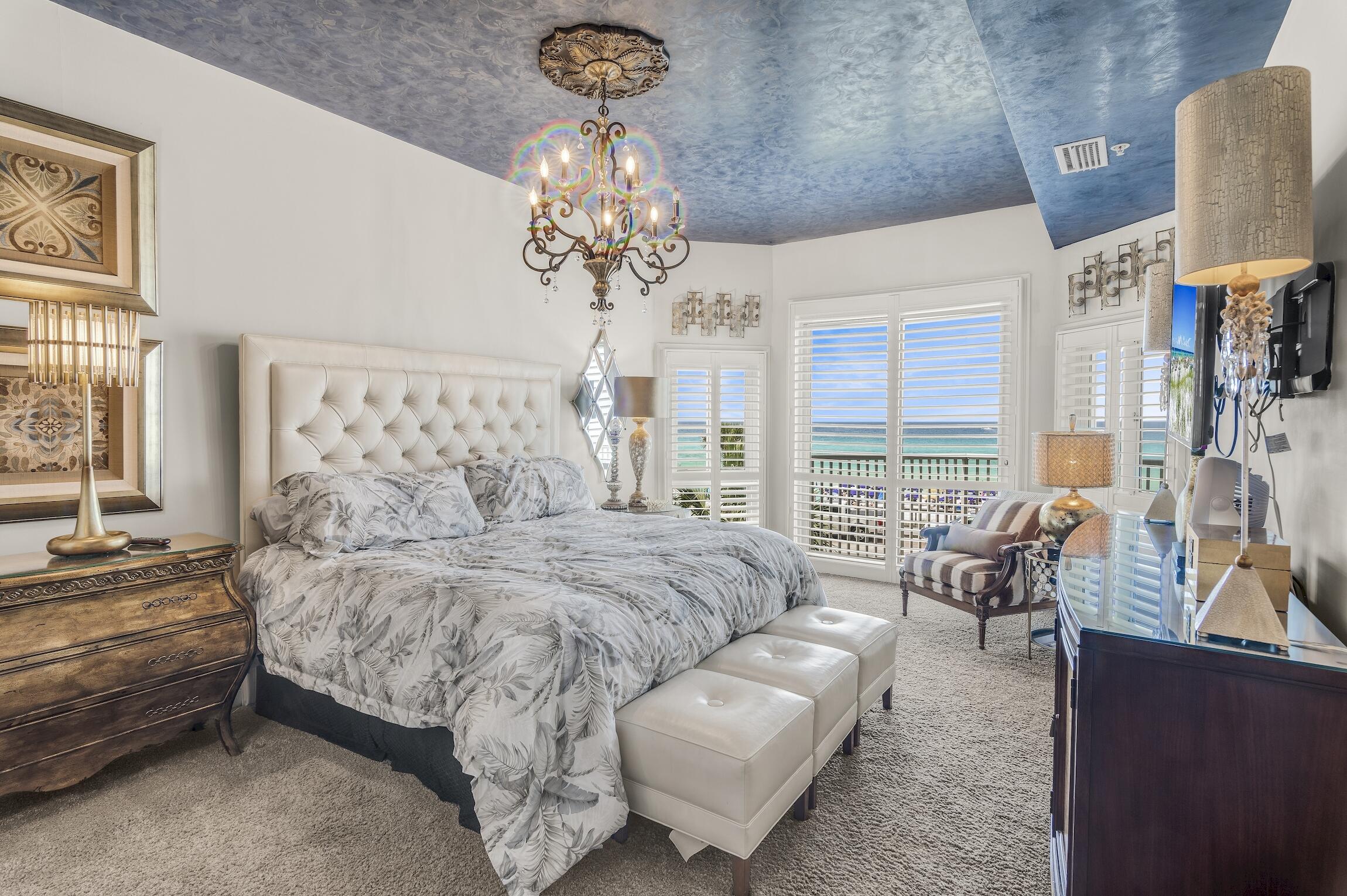 EMPRESS (THE) - Residential