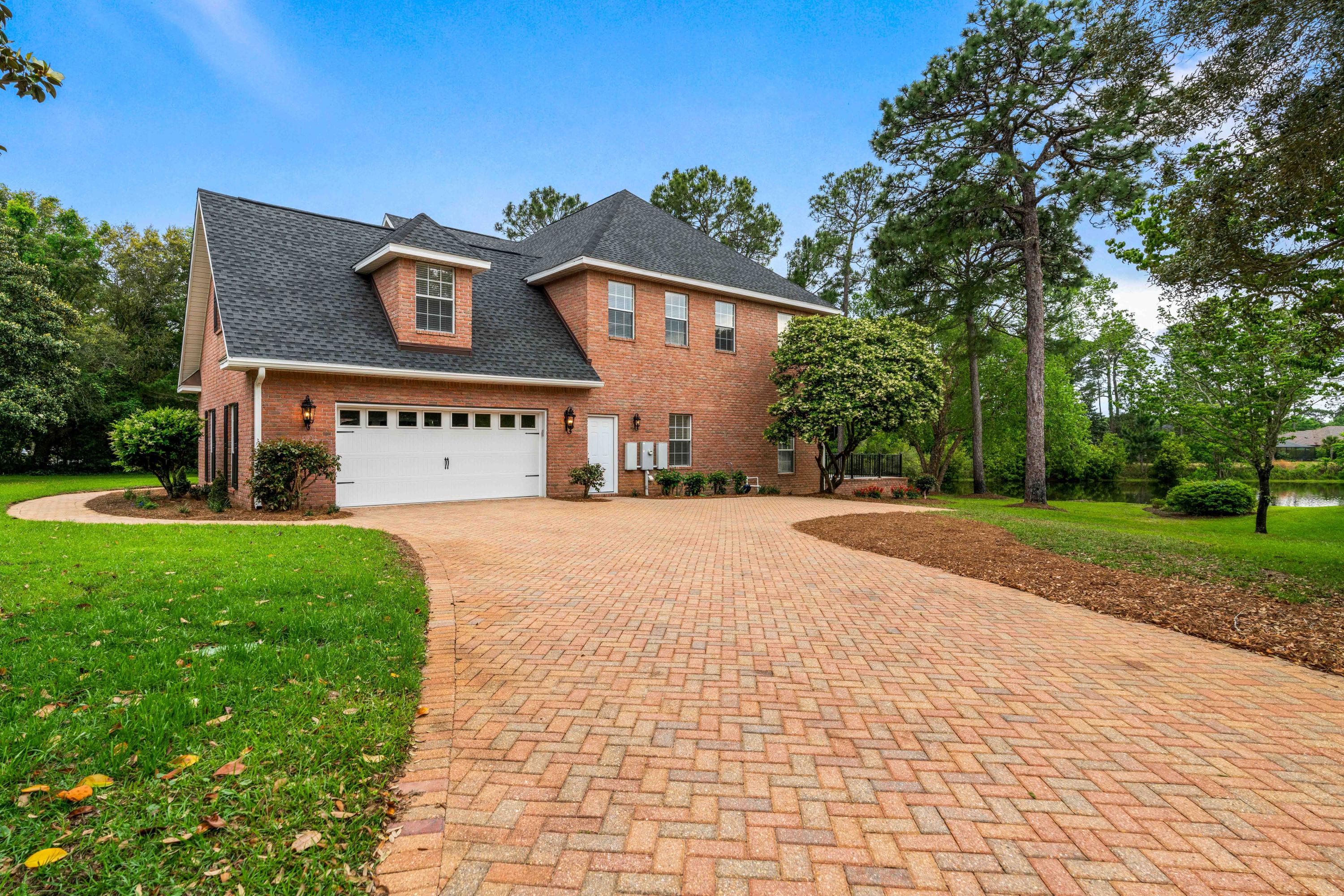 MAGNOLIA LAKE S/D AT BLUEWATER BAY - Residential