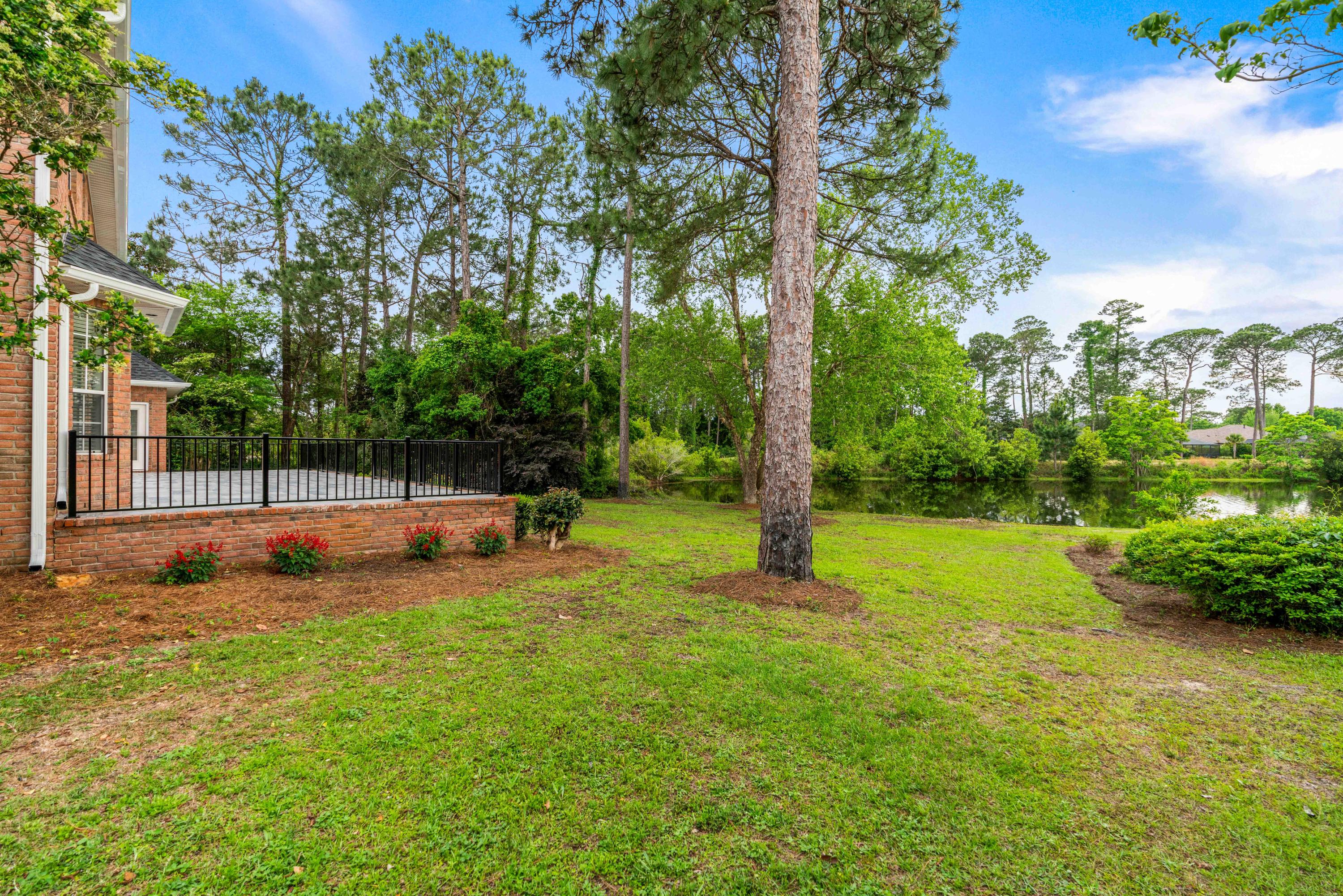 MAGNOLIA LAKE S/D AT BLUEWATER BAY - Residential