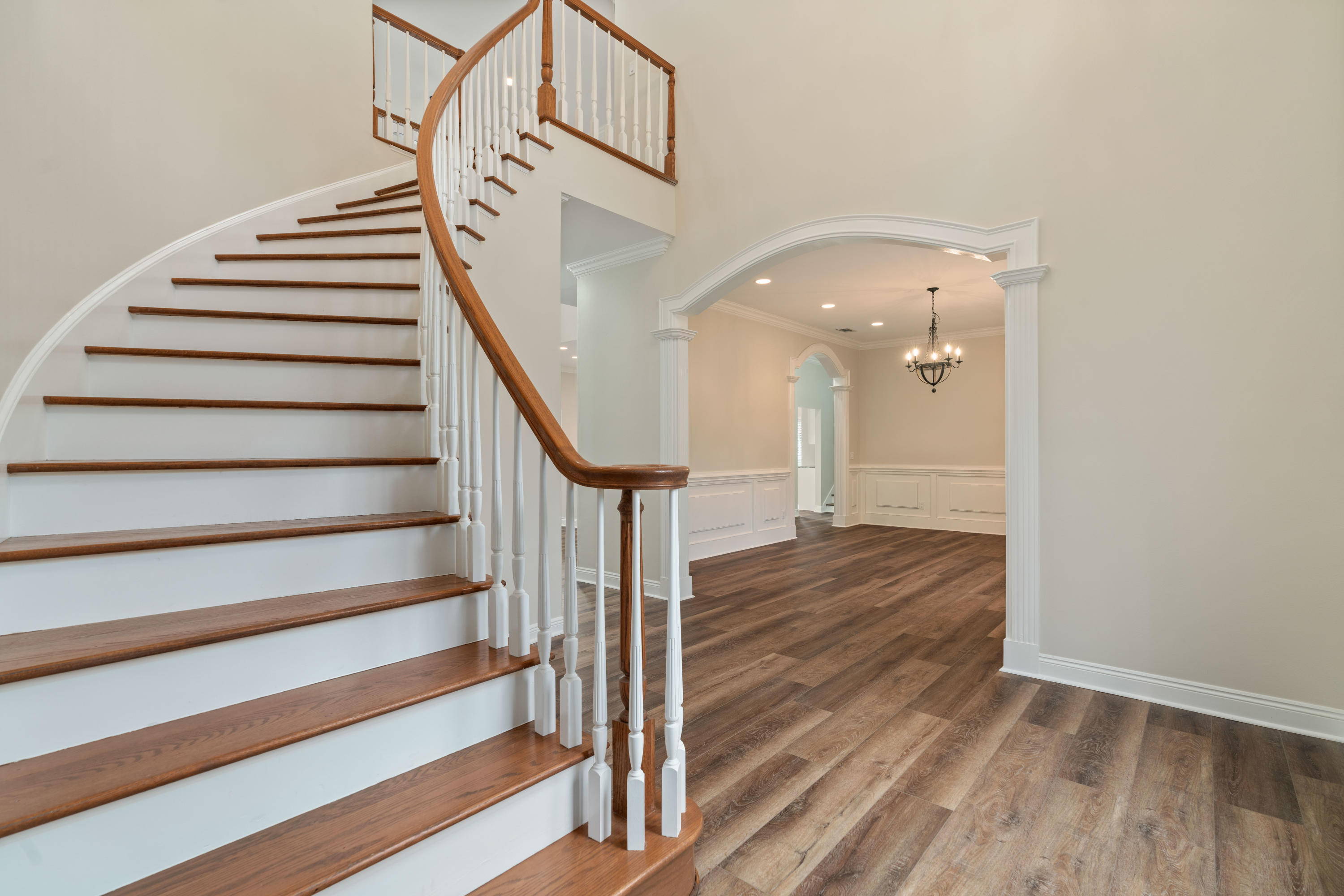 MAGNOLIA LAKE S/D AT BLUEWATER BAY - Residential