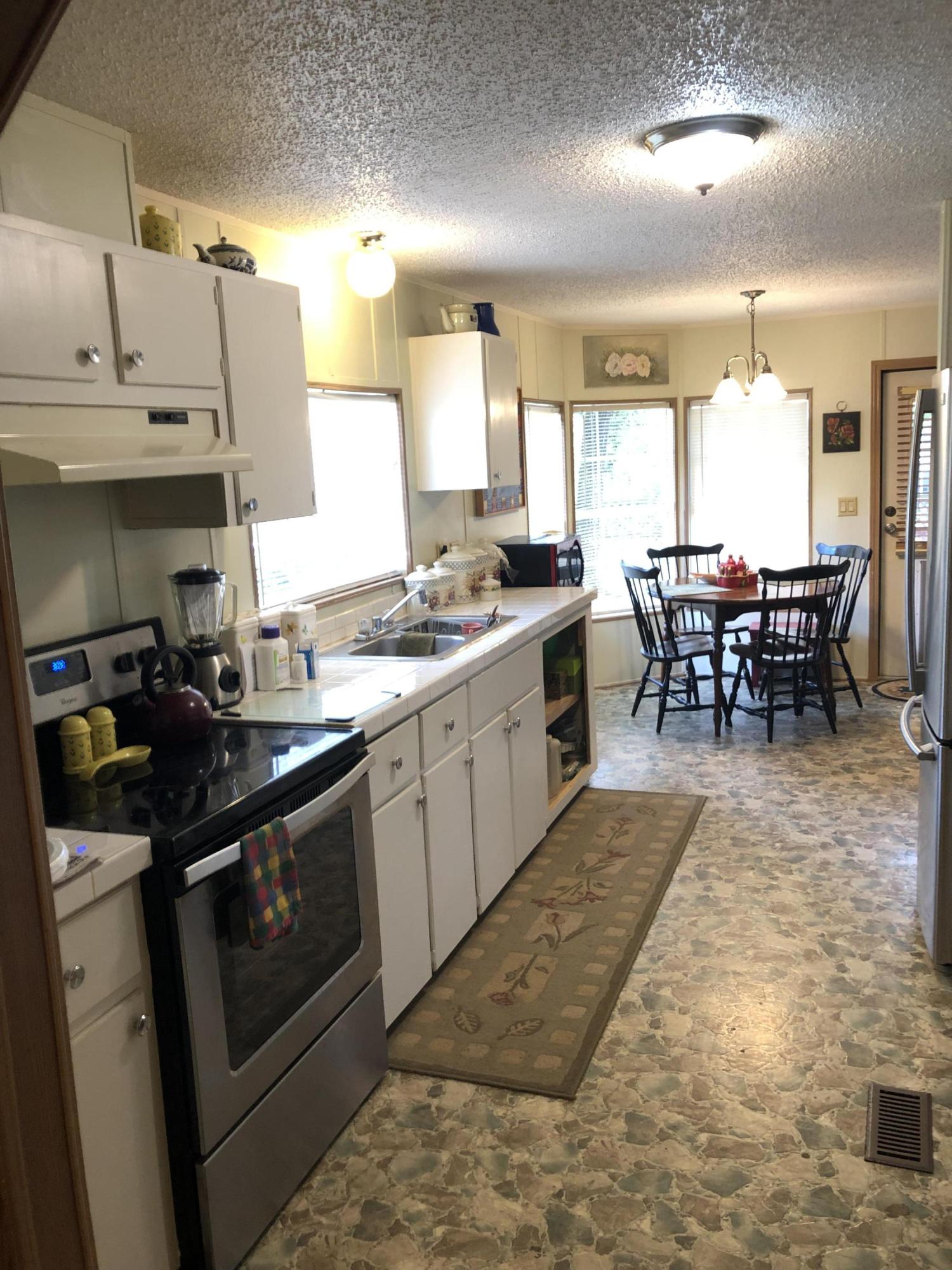 JUNIPER LAKE UNREC - Residential