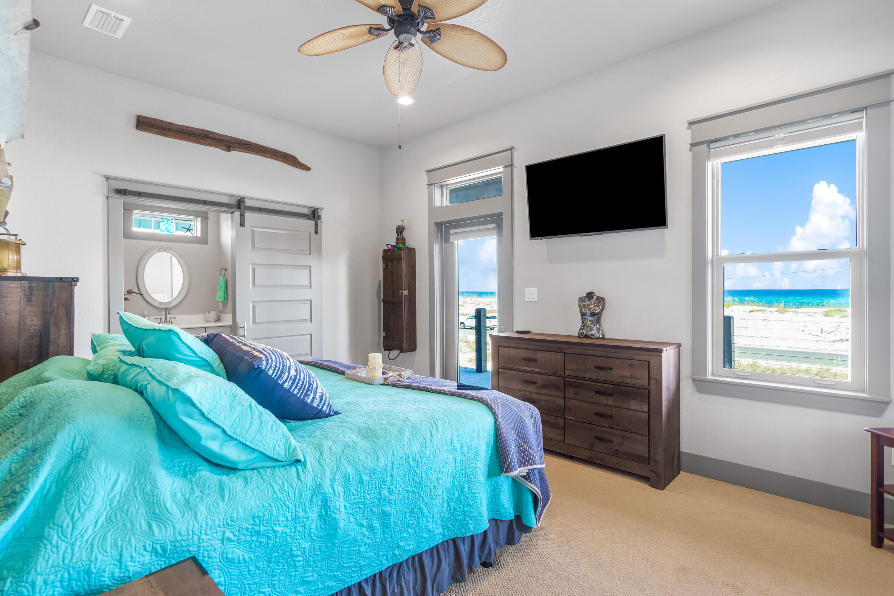 SAILMAKER COVE - Residential