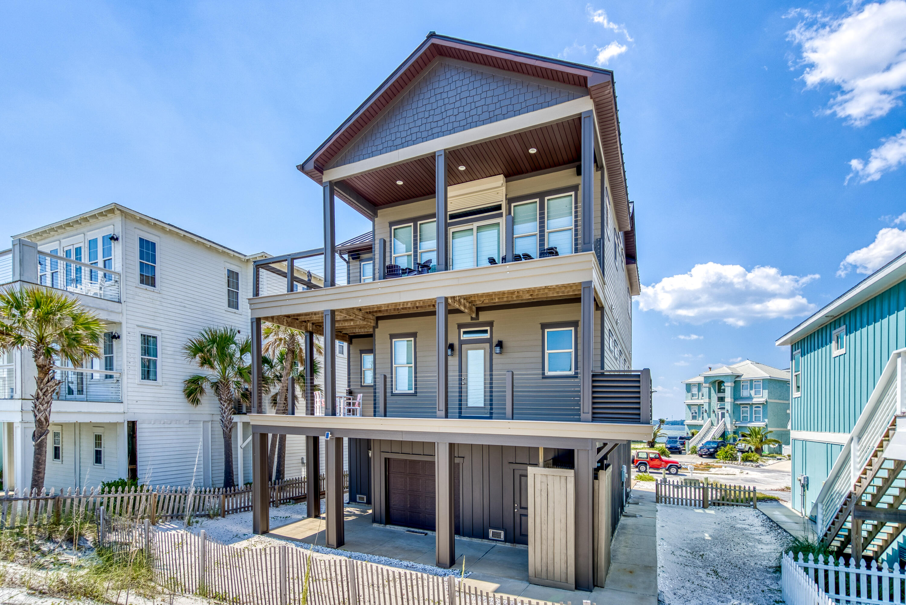 SAILMAKER COVE - Residential