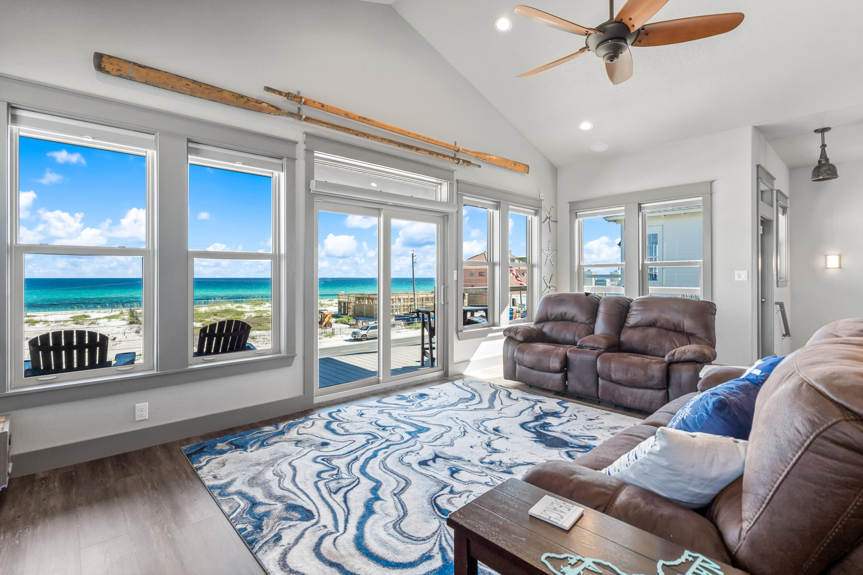 SAILMAKER COVE - Residential