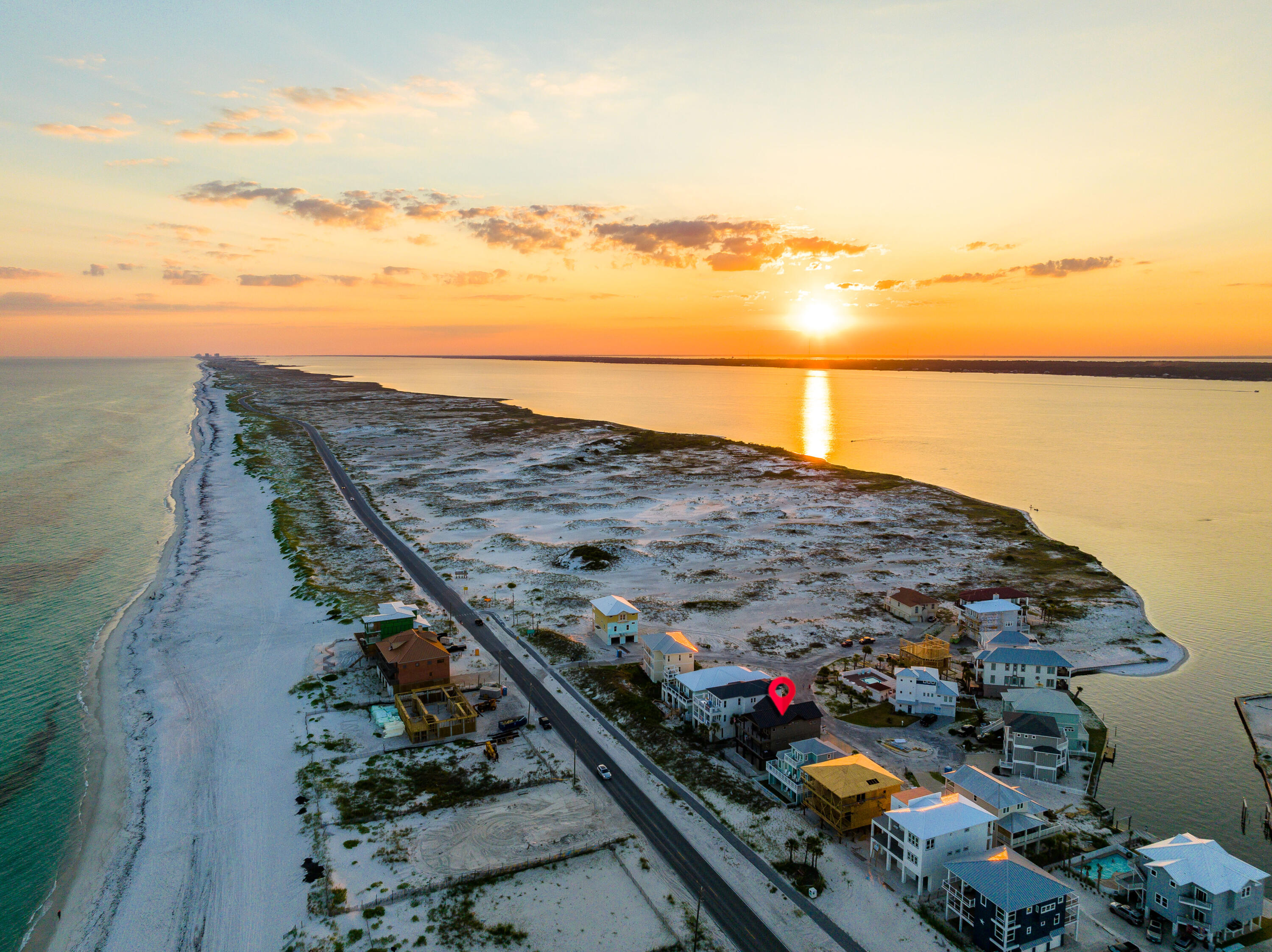 SAILMAKER COVE - Residential