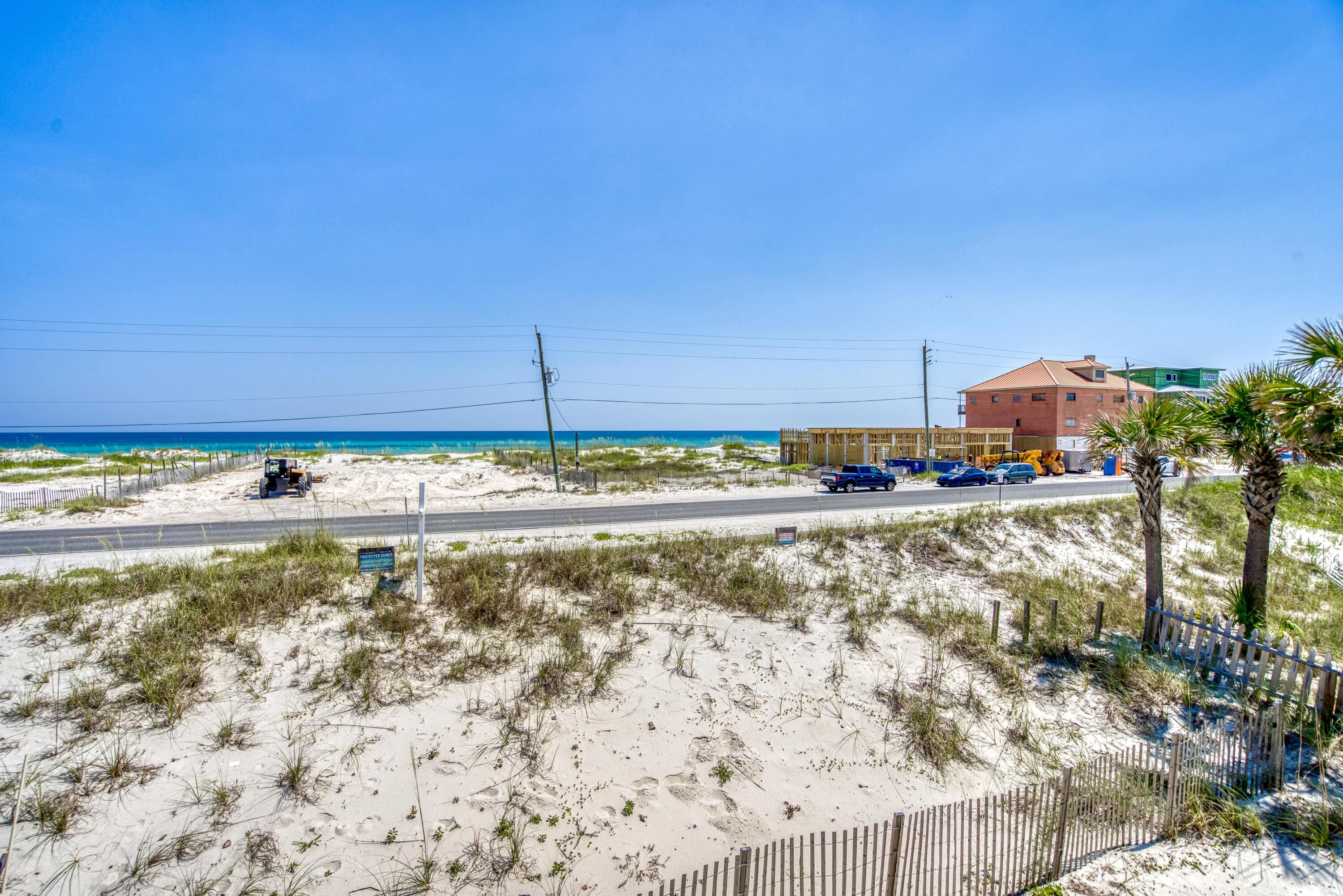 SAILMAKER COVE - Residential
