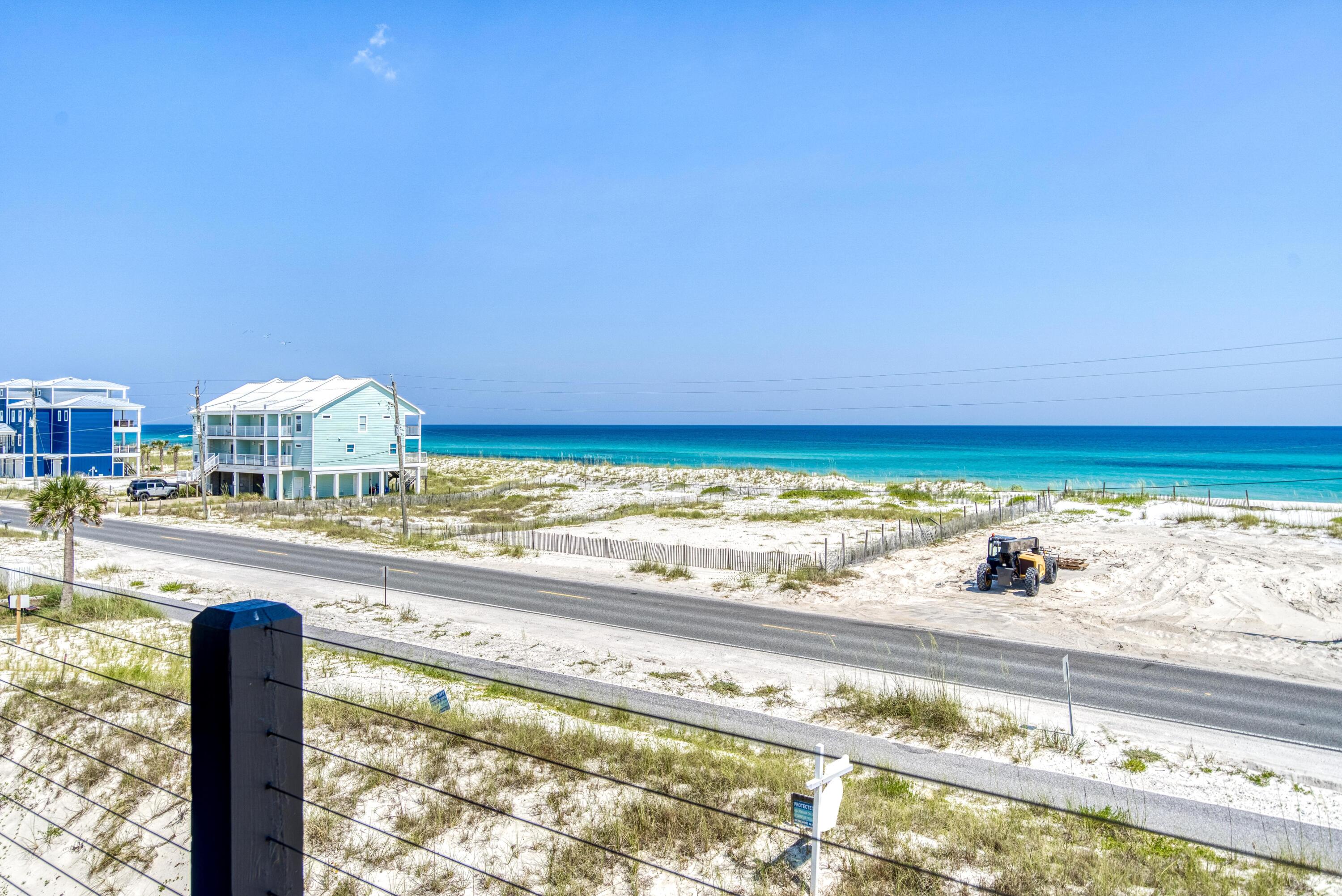 SAILMAKER COVE - Residential