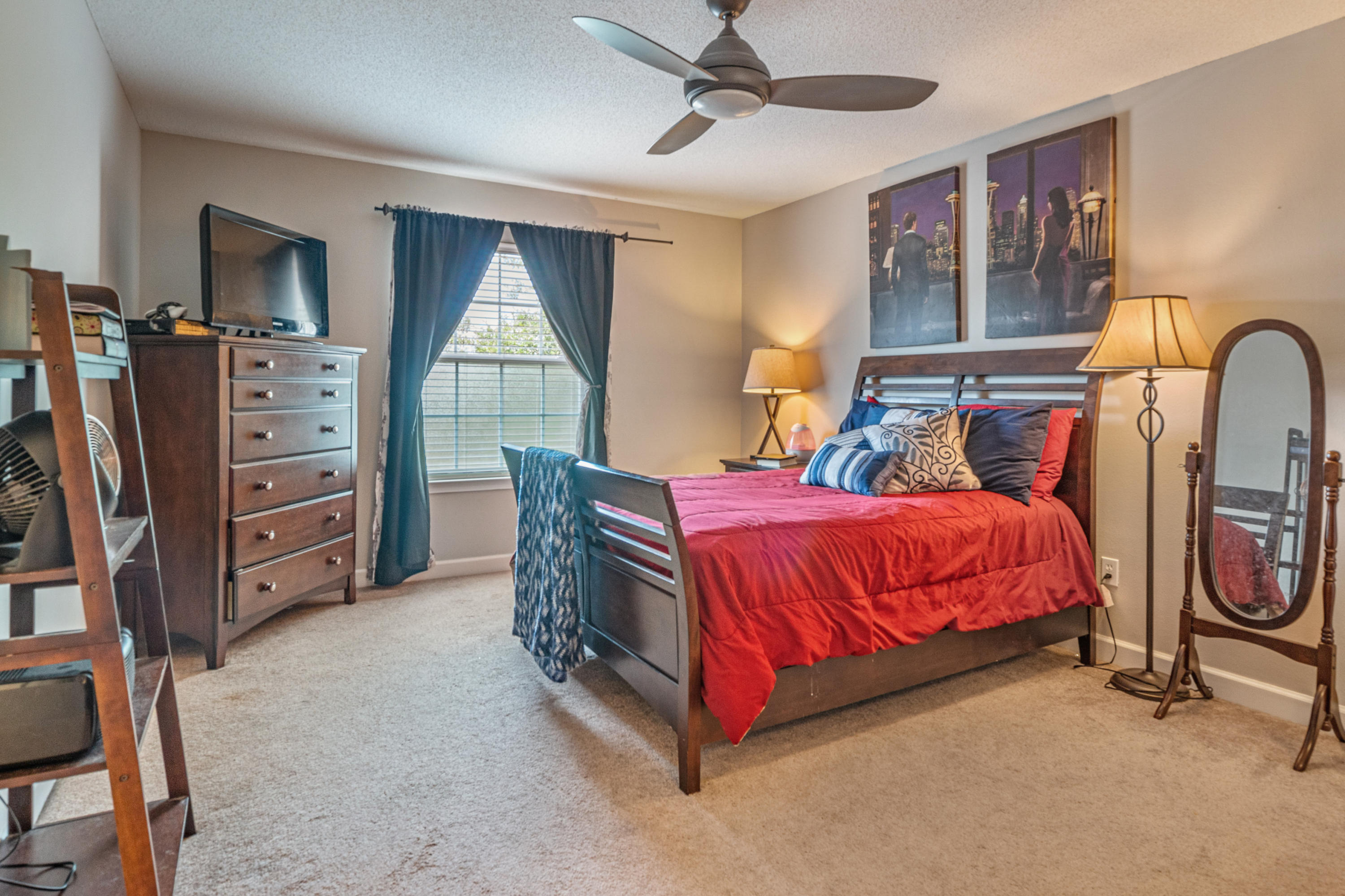 SUMMERWOOD - Residential