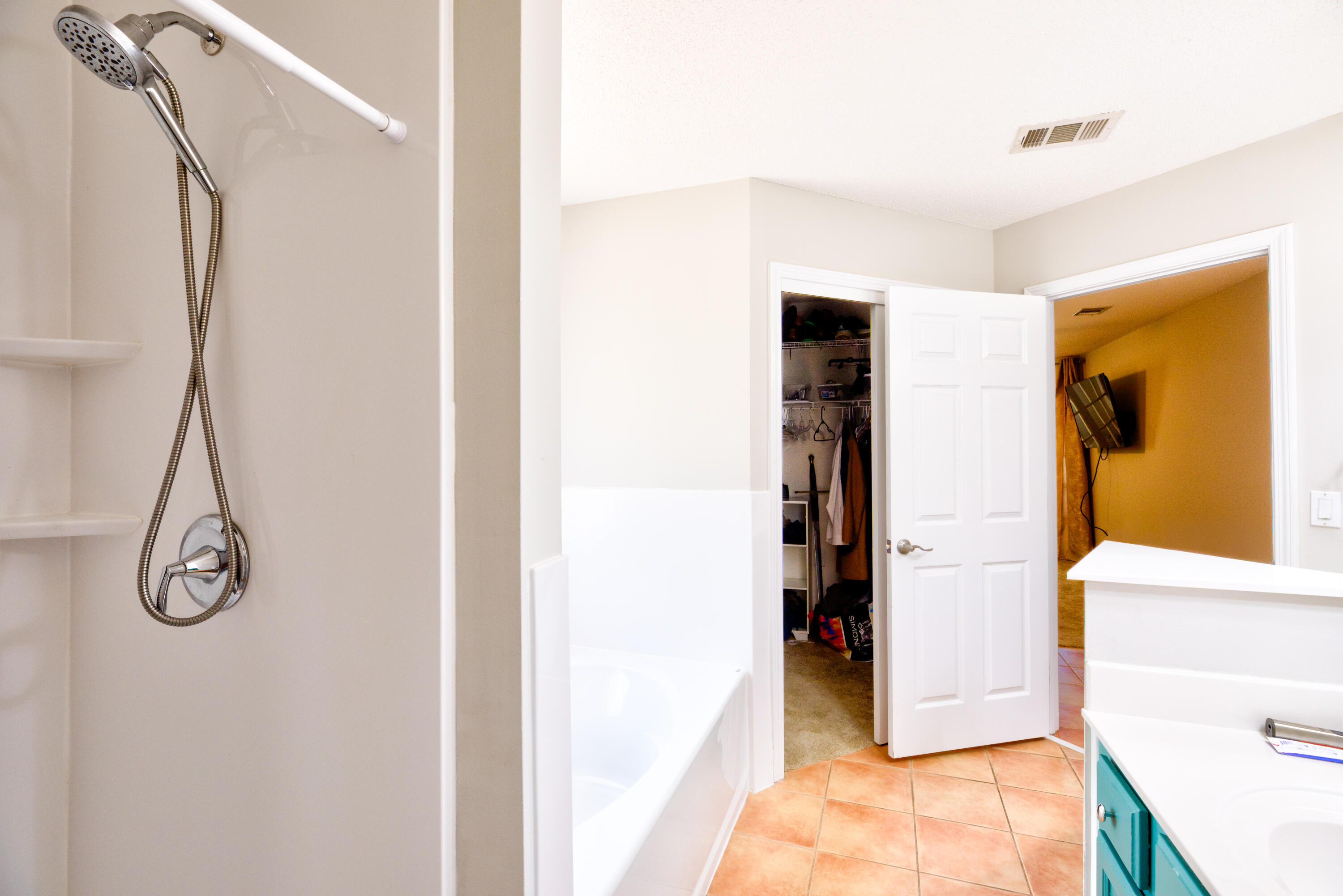 PARKWOOD ESTATES PH 7 - Residential